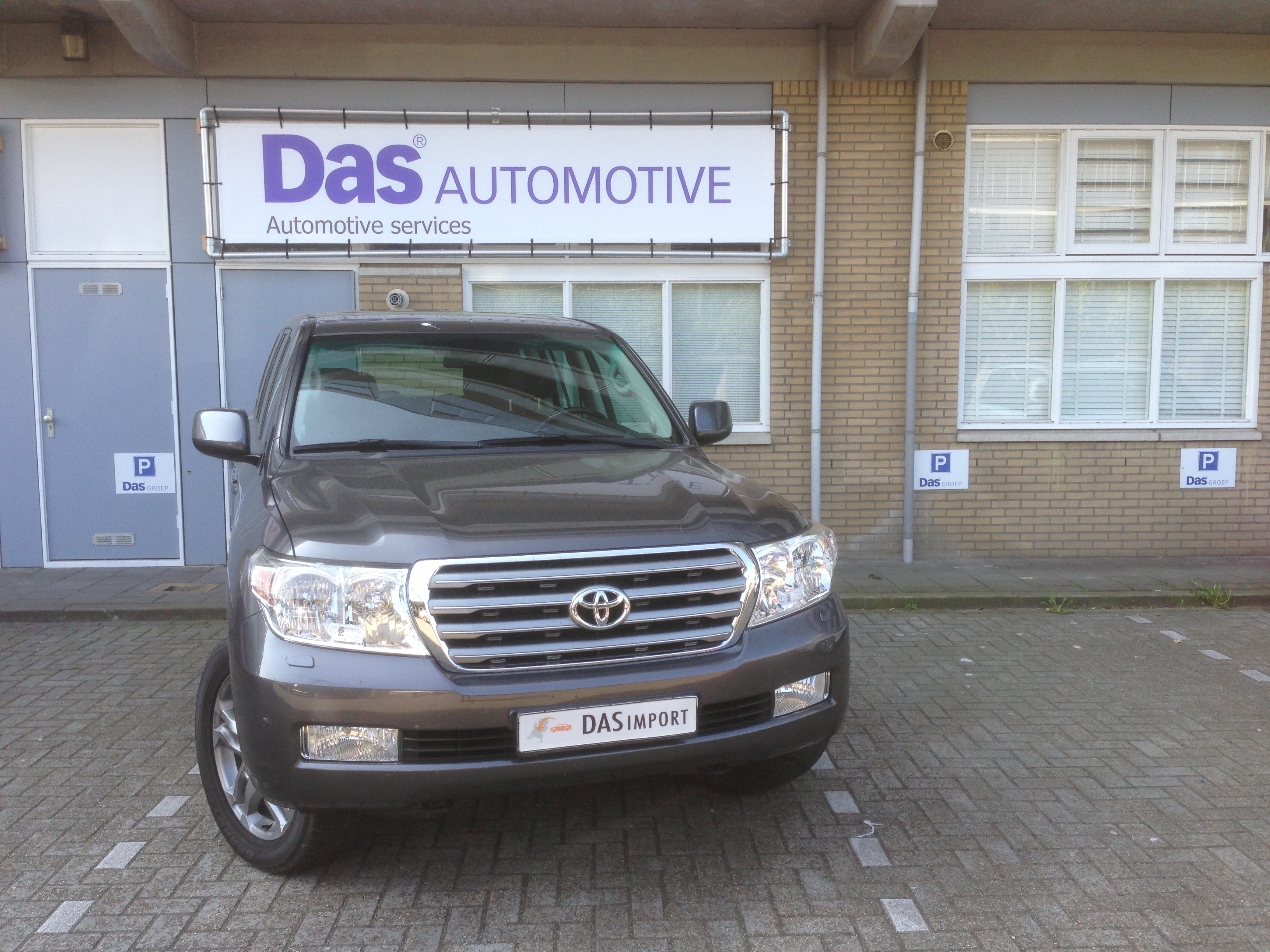 Importauto: Toyota LandCruiser V8 - 4.5 D-4D Executive 4/2008