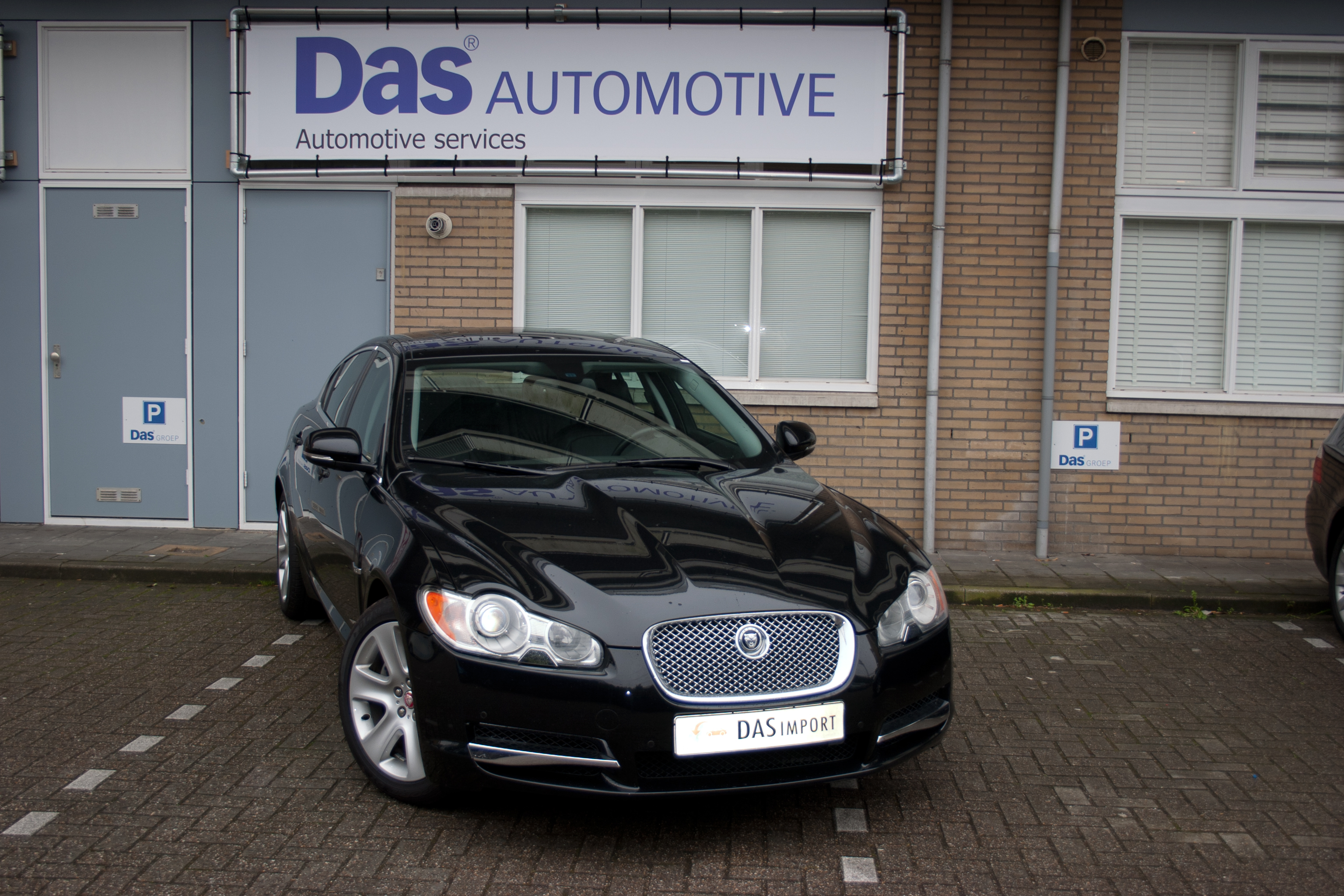 Importauto: Jaguar XF - 3.0D V6 Premium Luxury 7/2011