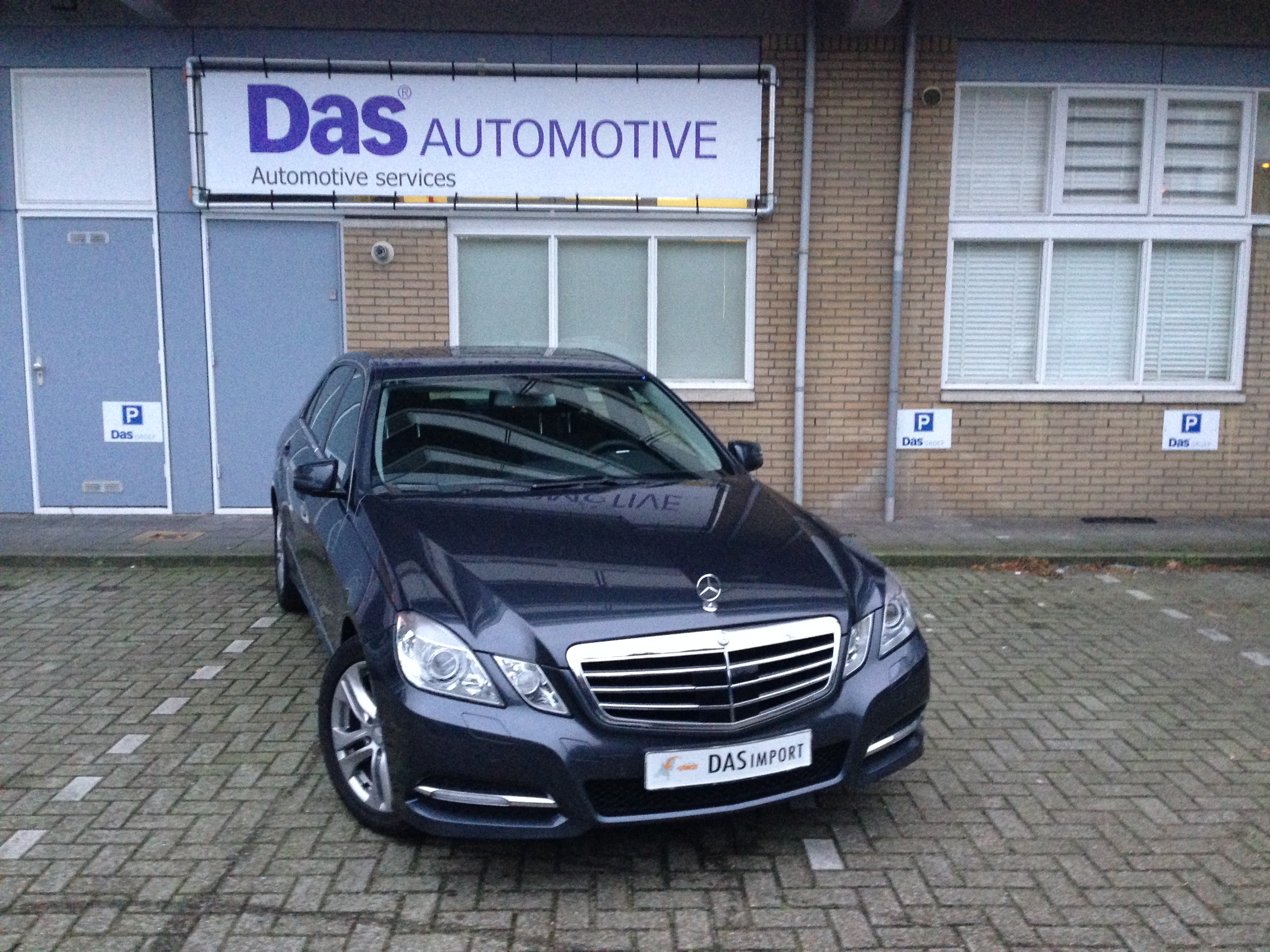 Importauto: Mercedes-Benz E220 CDI Avantgarde 7/2012