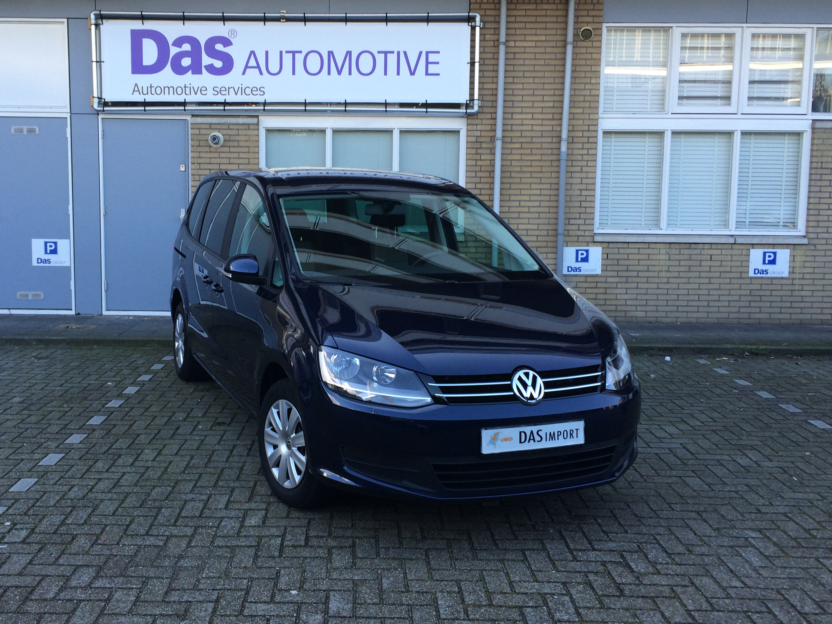 Importauto: Volkswagen Sharan 1.4 TSI Trendline BMT 10/2012