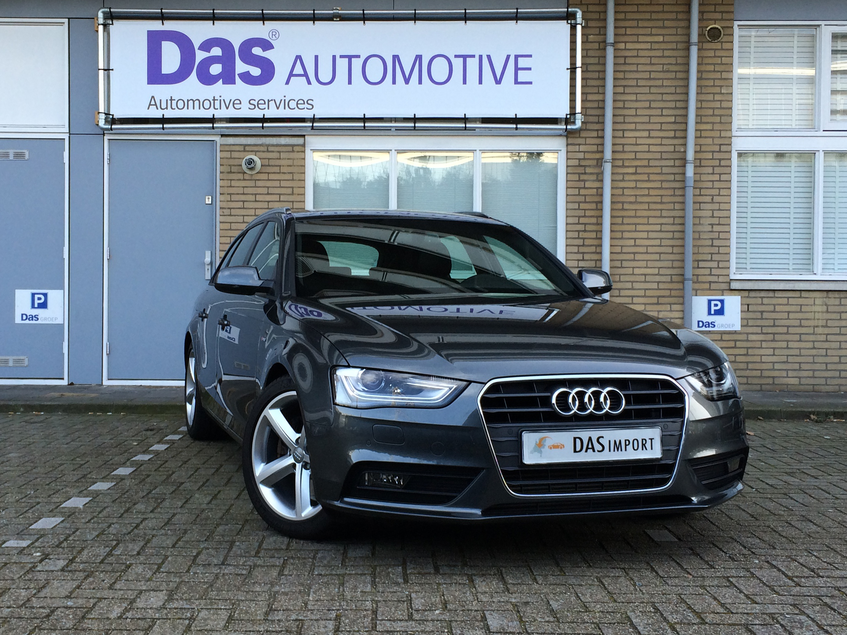 Importauto: Audi A4 Avant 1.8 TFSI 125kW 9/2012