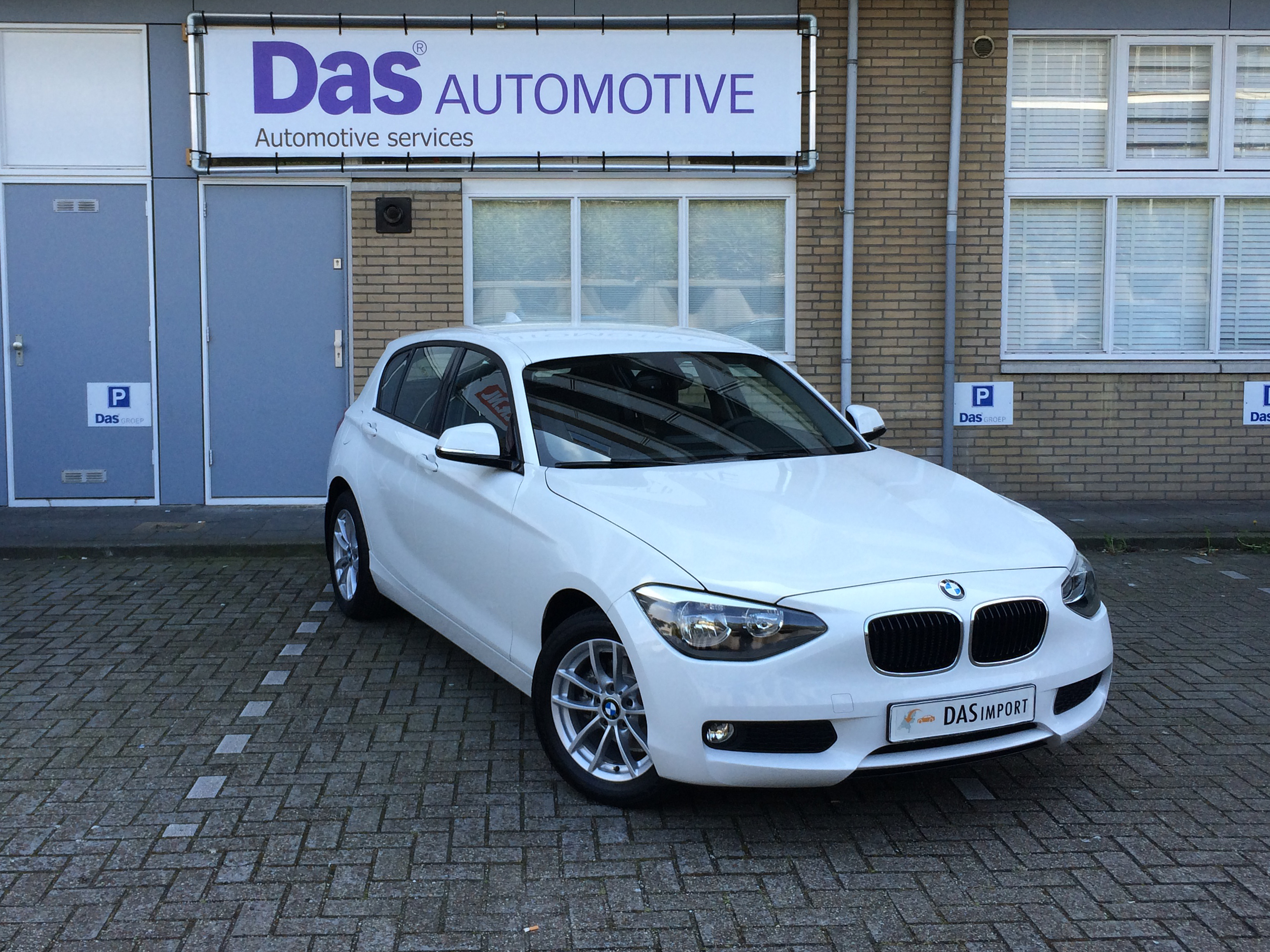 Importauto: BMW 1-Serie 5-deurs 116i 6/2012