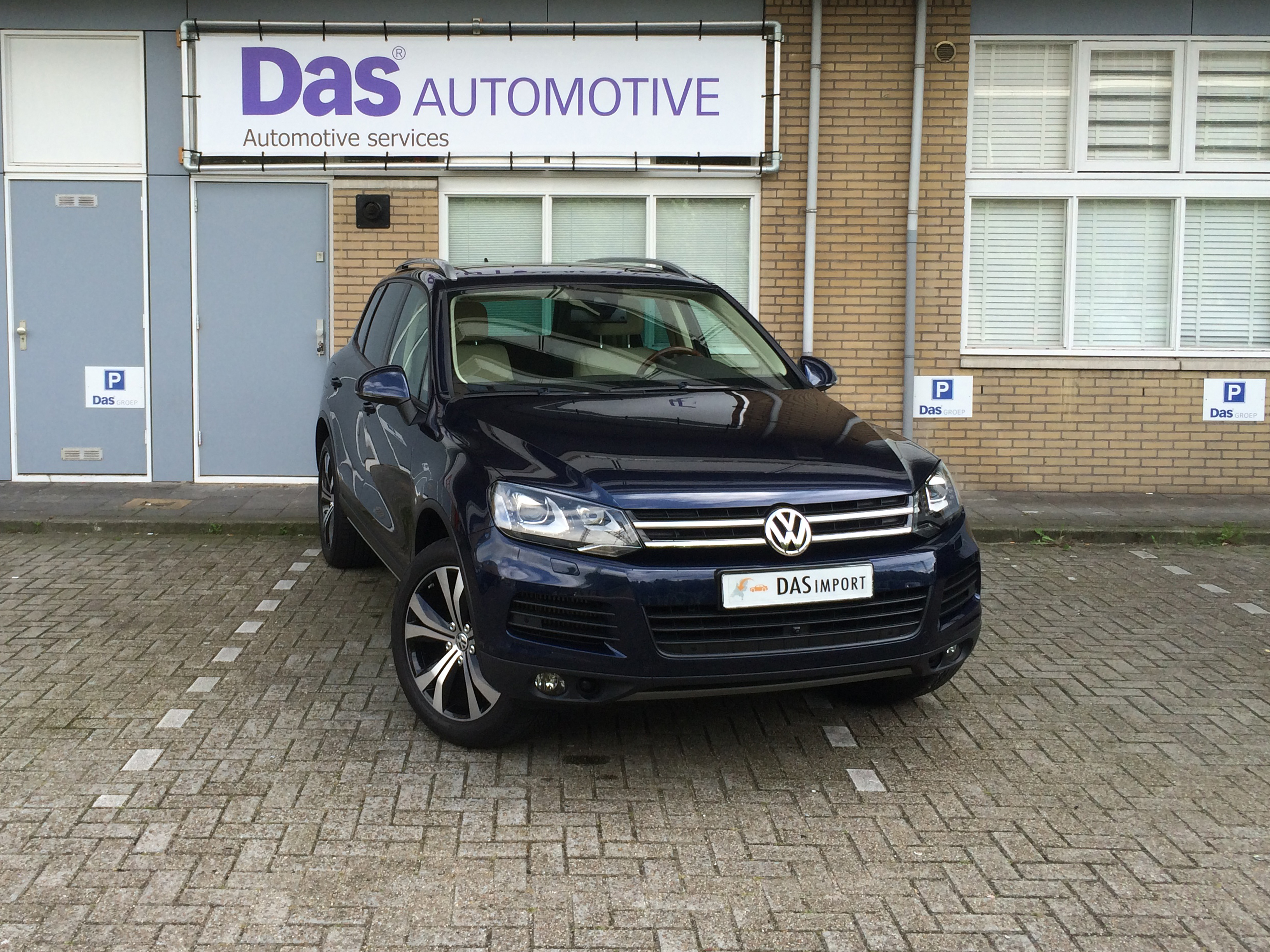 Importauto: Volkswagen Touareg Diesel 3.0 V6 TDI 180 kW BMT 4/2013