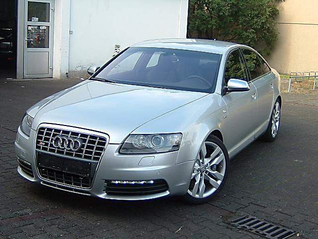 Importauto: Audi S6 5.2 FSI 6/2006