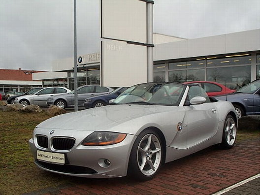 Importauto: BMW Z4 2.5i Roadster 6/2003