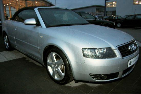 Importauto: Audi A4 Cabriolet 2.4 Multitronic 6/2004