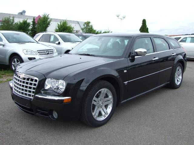 Importauto: Chrysler 300 3.0 CRD 10/2006