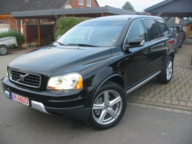 Importauto: Volvo XC90 D5 Sport 7-seater 1/2007