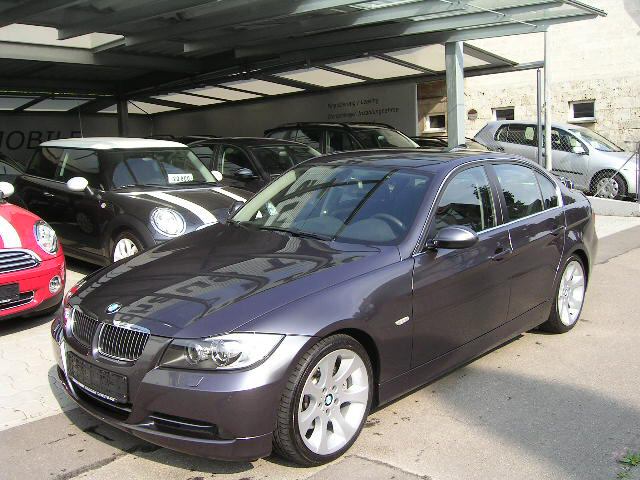 Importauto: BMW 330d 4/2006