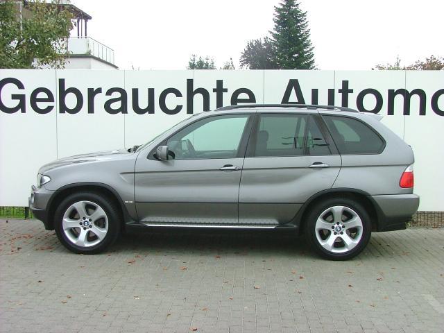 Importauto: BMW X5 4.4i 3/2004