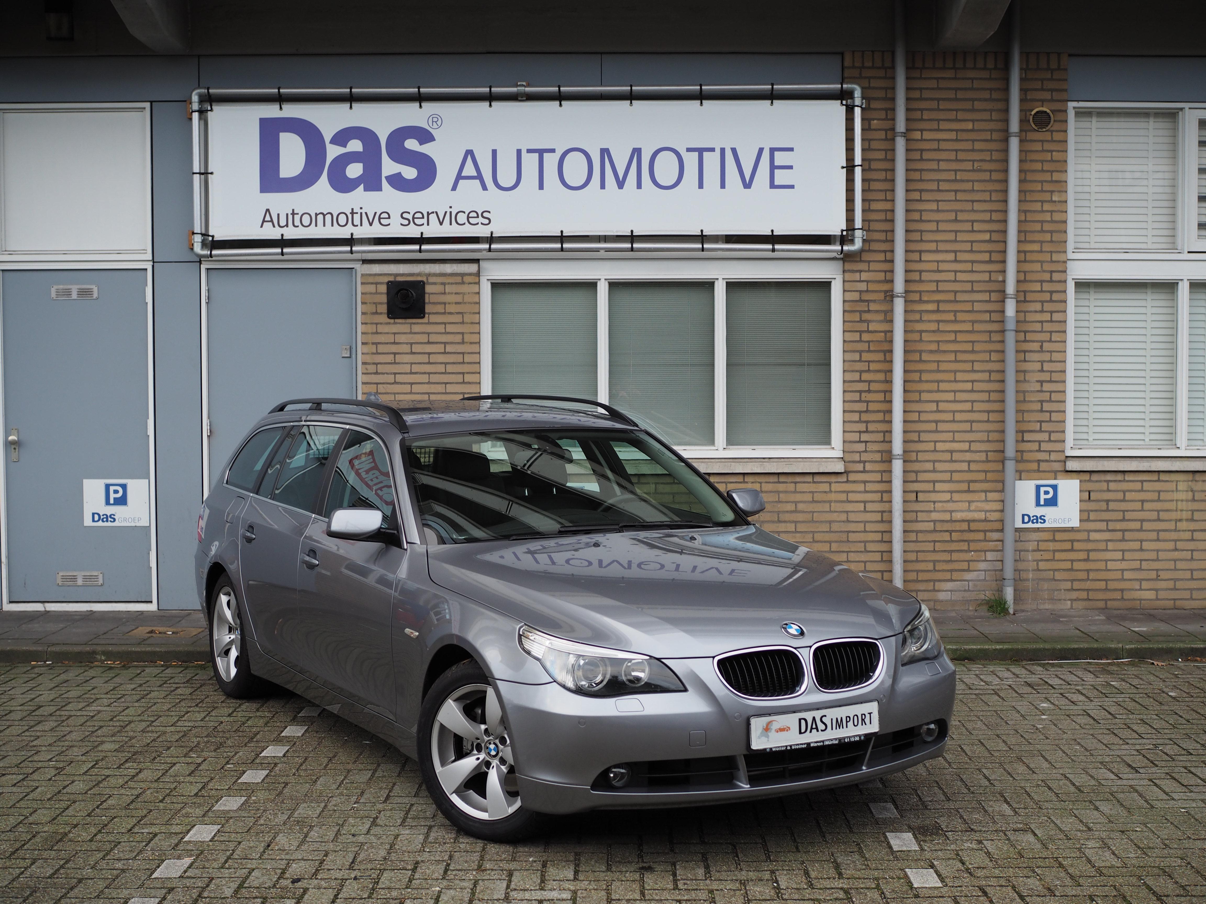 Importauto: BMW 525i Touring 10/2005