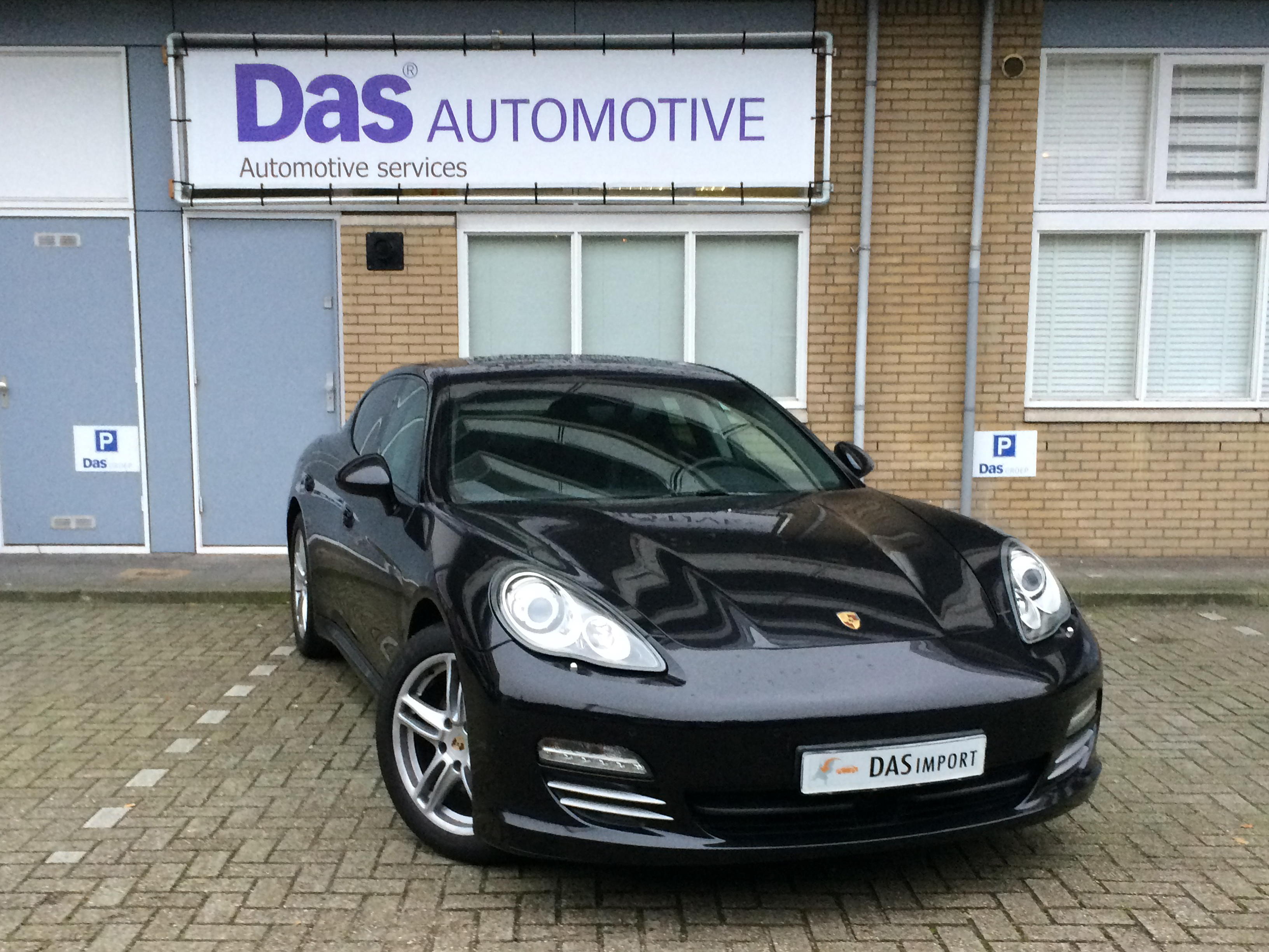 Importauto: Porsche Panamera 3.6-V6 4 Aut. 4/2010