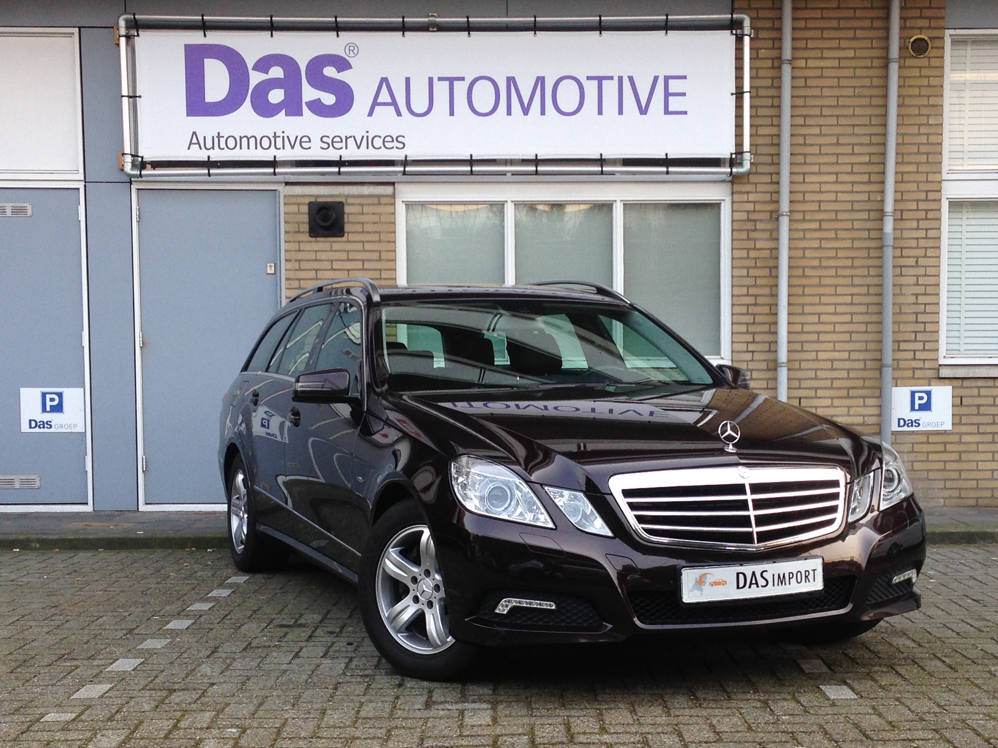 Importauto: Mercedes-Benz E-Klasse Estate Diesel E 350 CDI BlueEFFICIENCY Avantgarde 6/2010