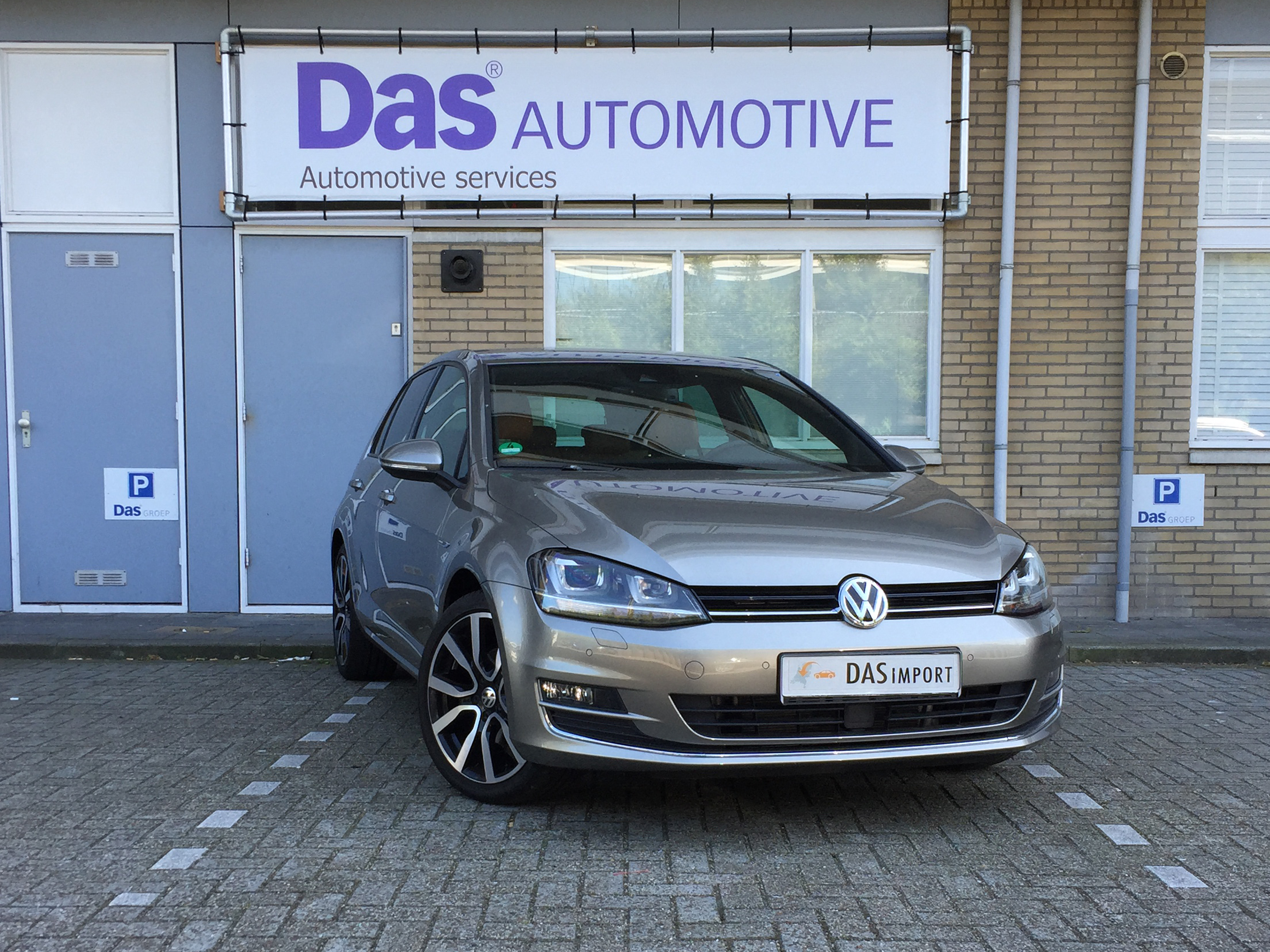 Importauto: Volkswagen Golf 1.4 TSI 122pk Comfortline 3/2015