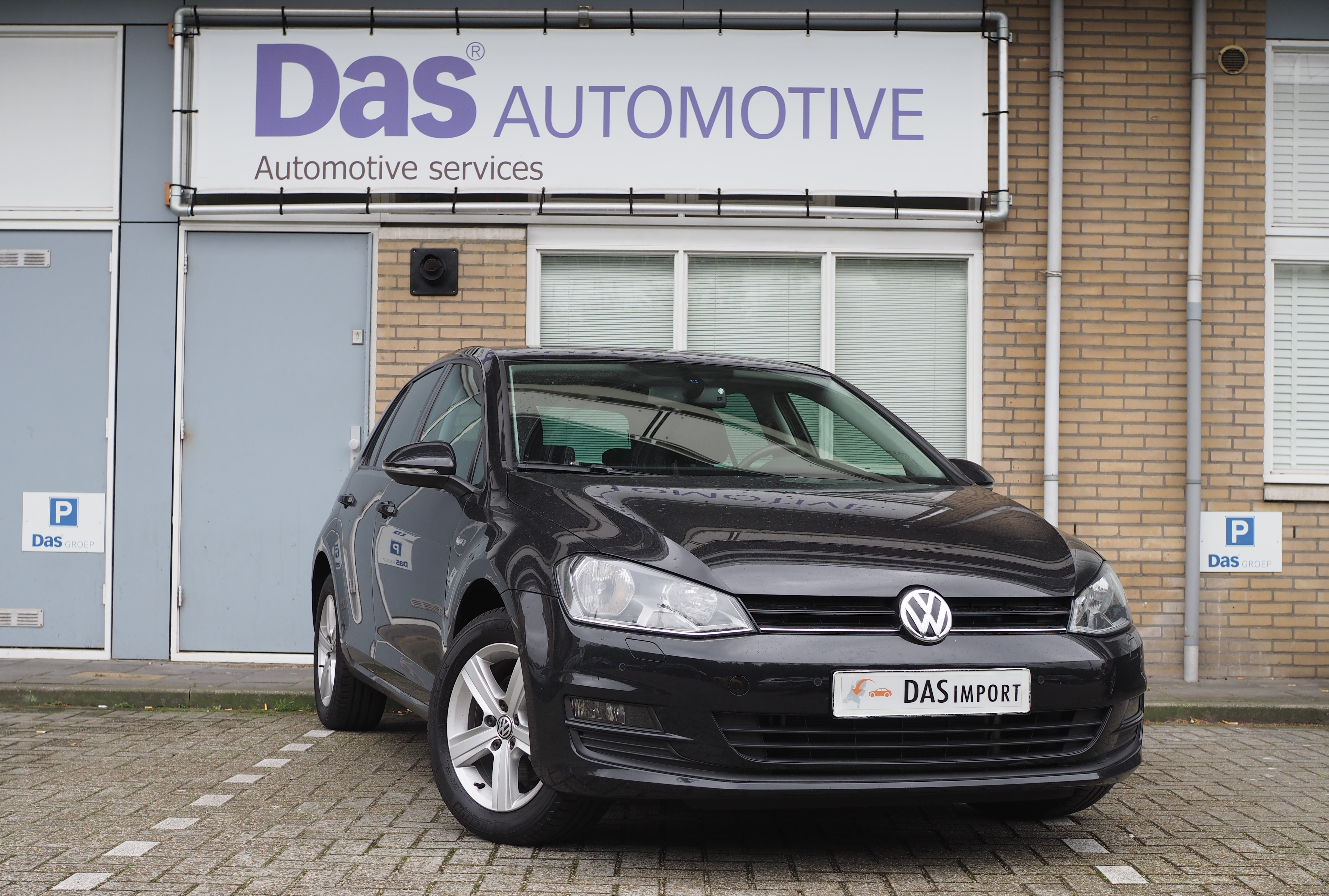 Importauto: Volkswagen Golf VII 1.4 TSI 5d  1/2014
