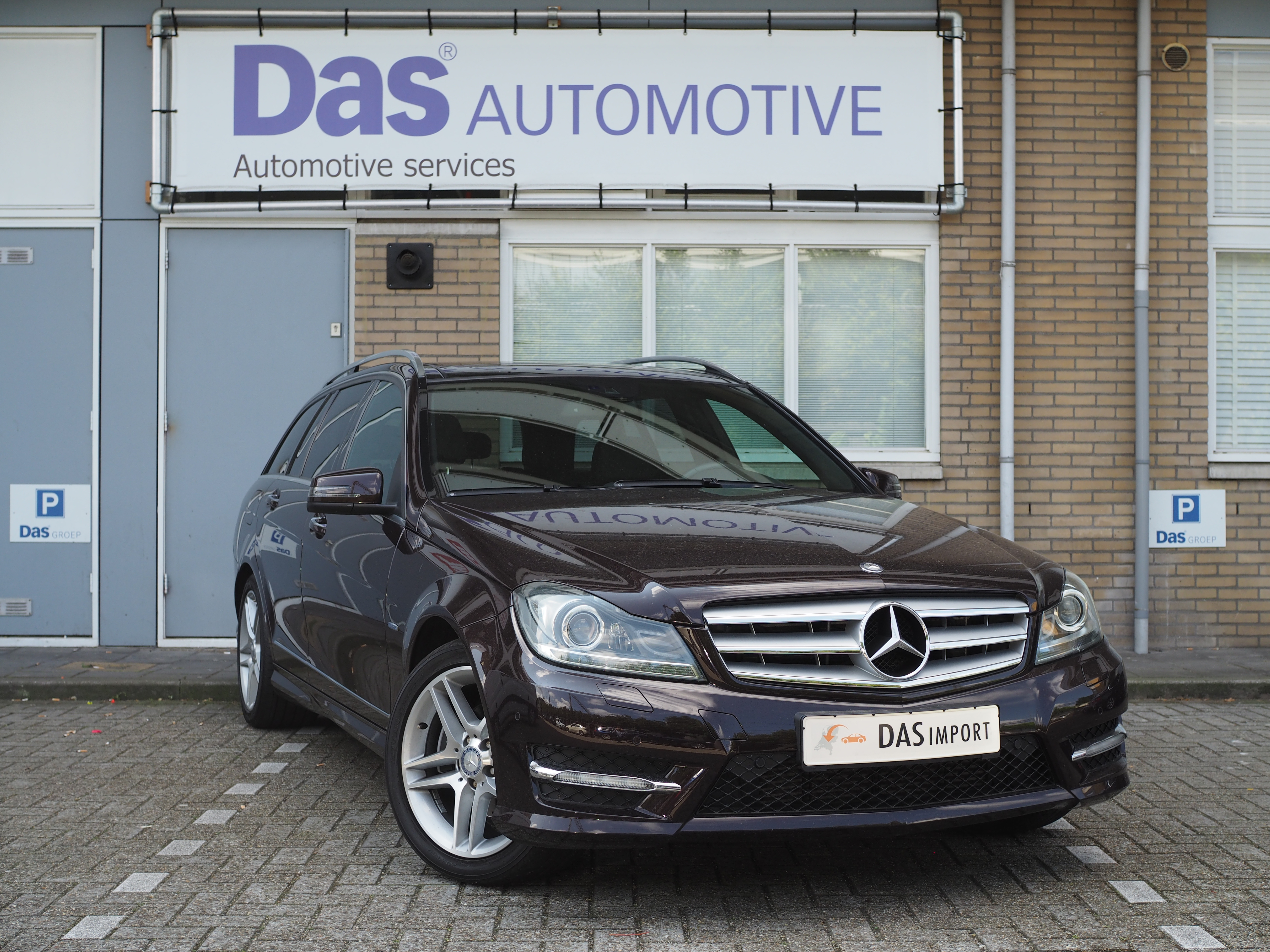 Importauto: Mercedes-Benz C 250 Estate Avantgarde 5/2011