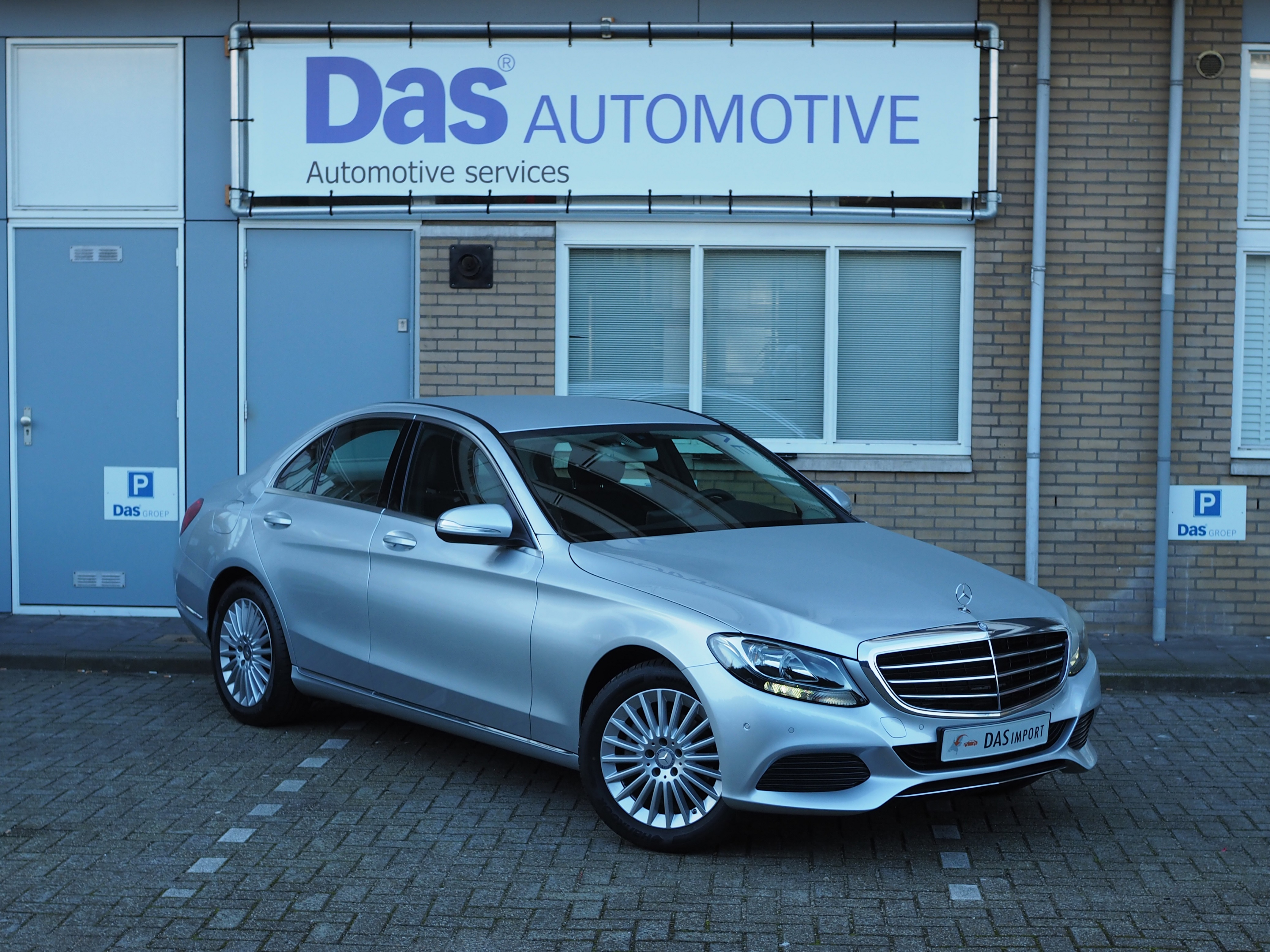 Importauto: Mercedes-Benz C180 Exclusive 3/2014