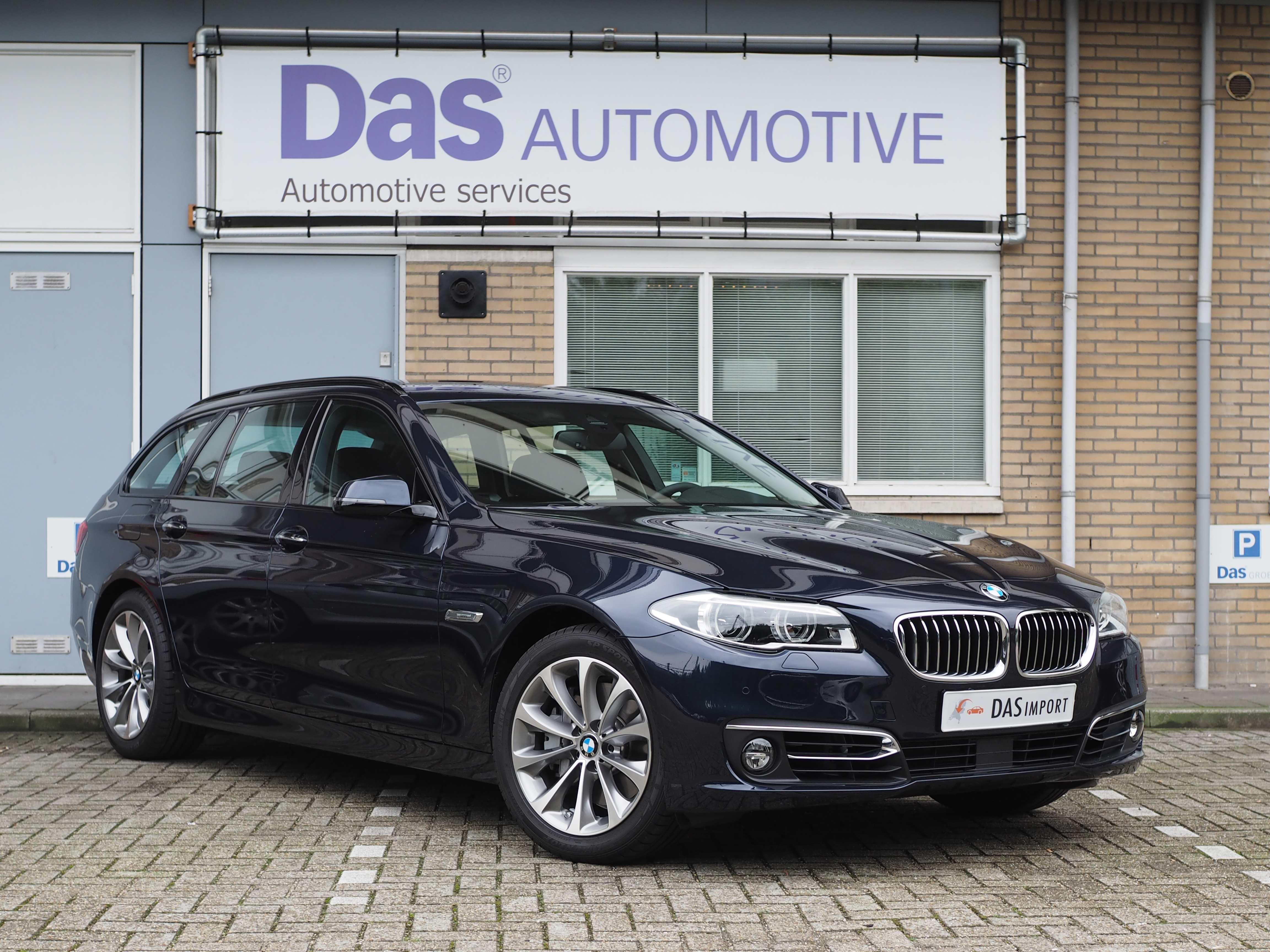 Importauto: BMW 535i xDrive Touring Luxury Line 8/2014