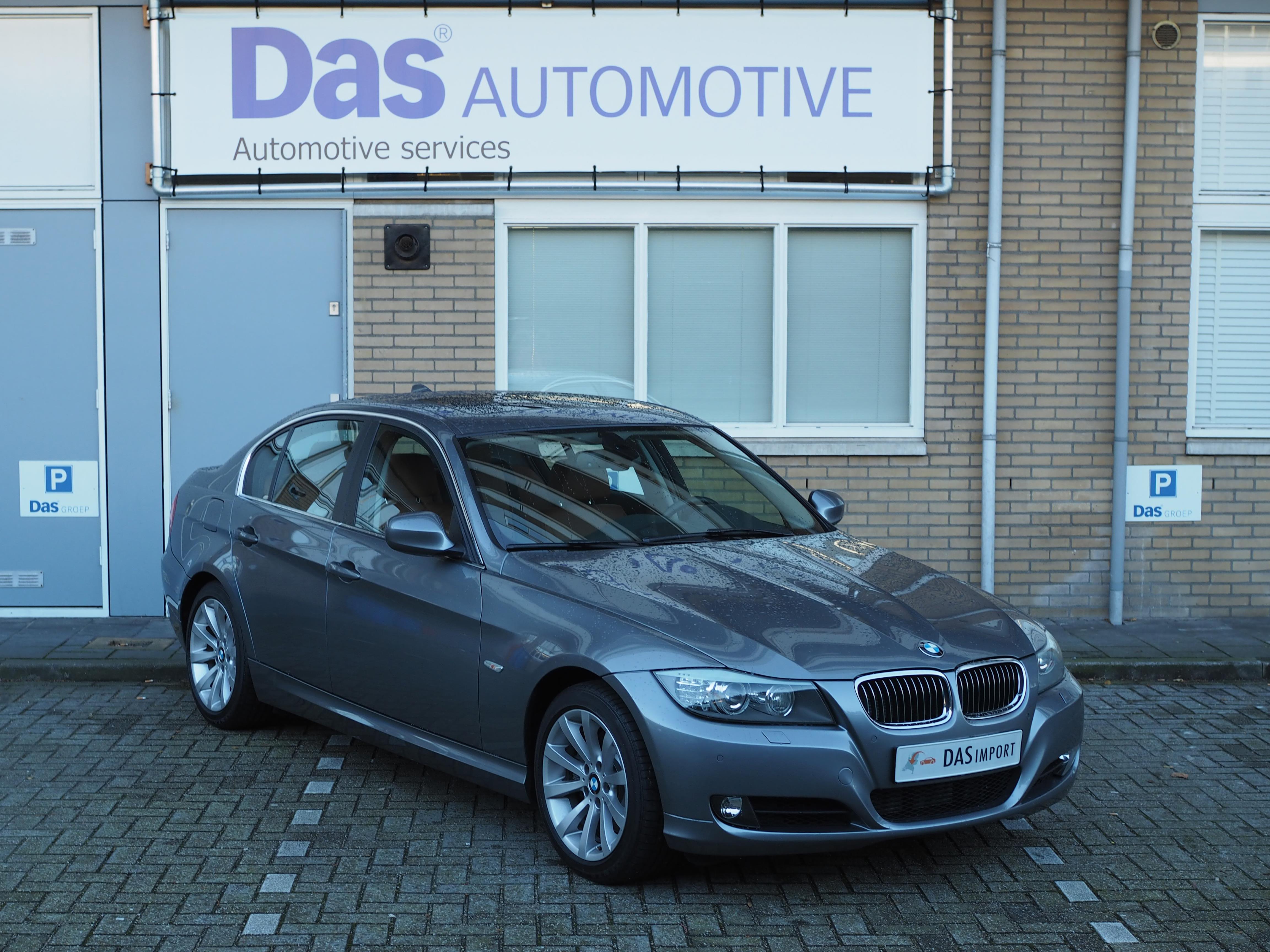 Importauto: BMW 330d Limousine 2/2011