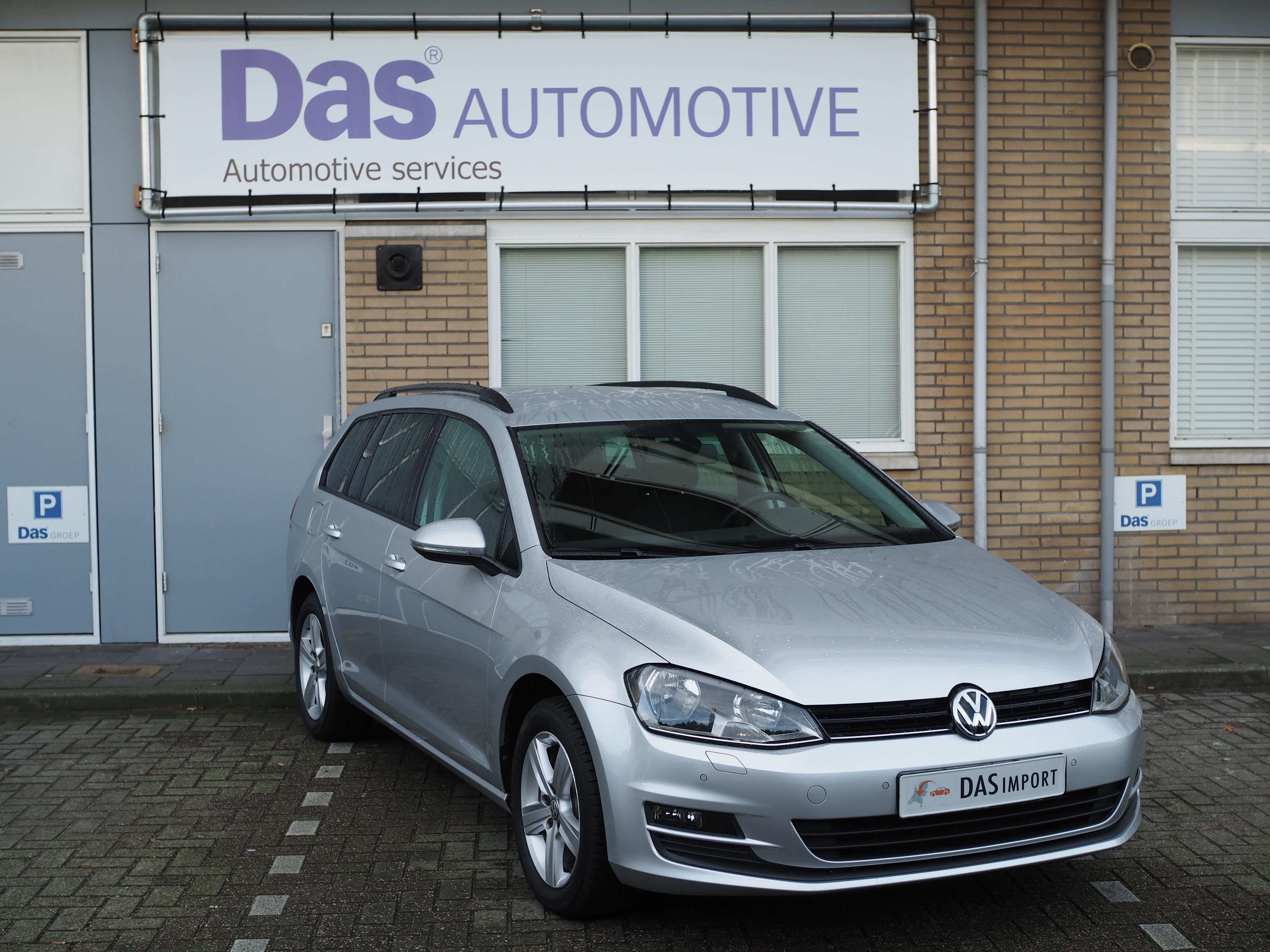 Importauto: Volkswagen Golf VII Variant 1.2 TSI 77kW Comfortline DSG 9/2014