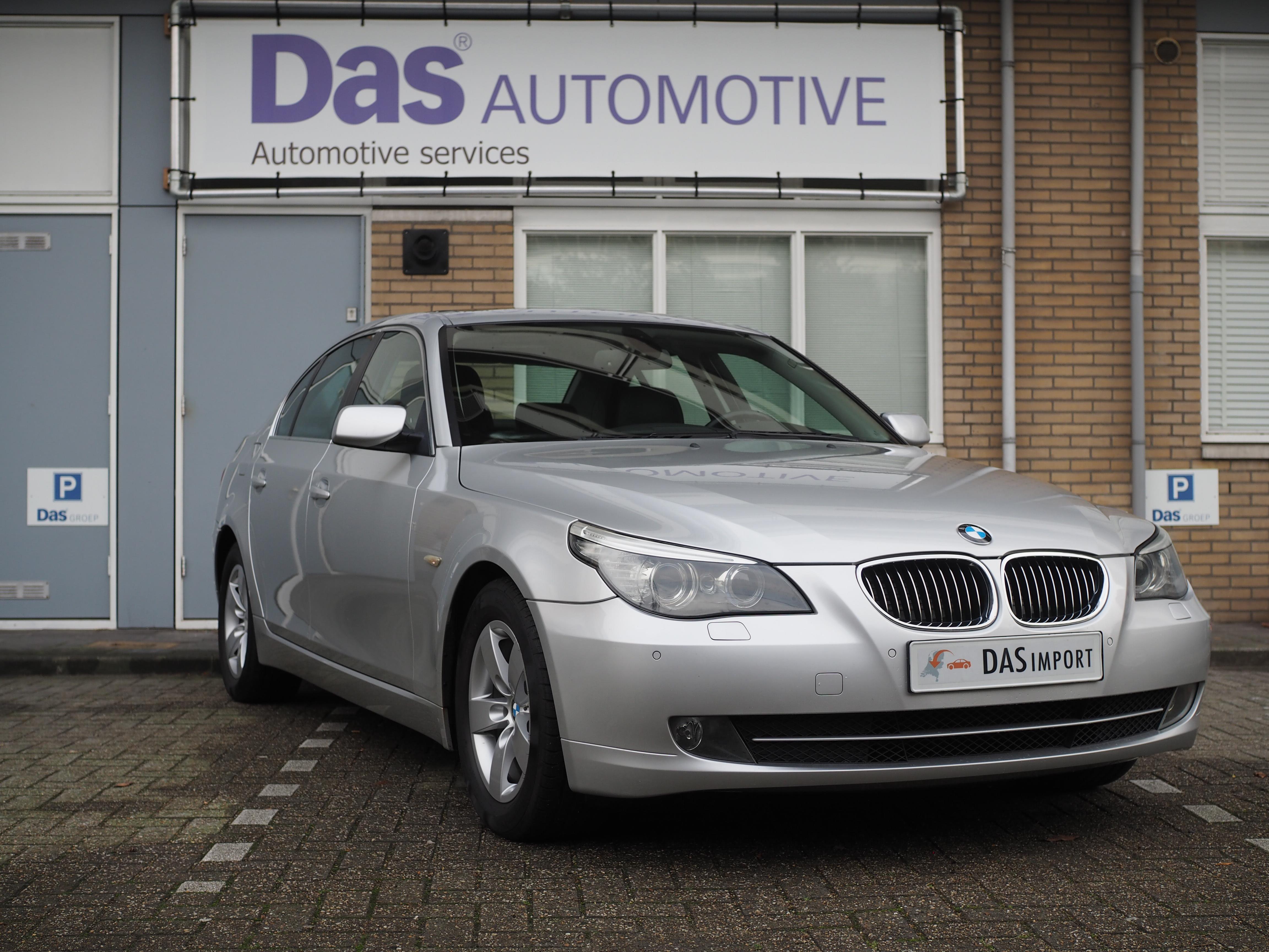 Importauto: BMW 5-Serie Sedan 523i 5/2008