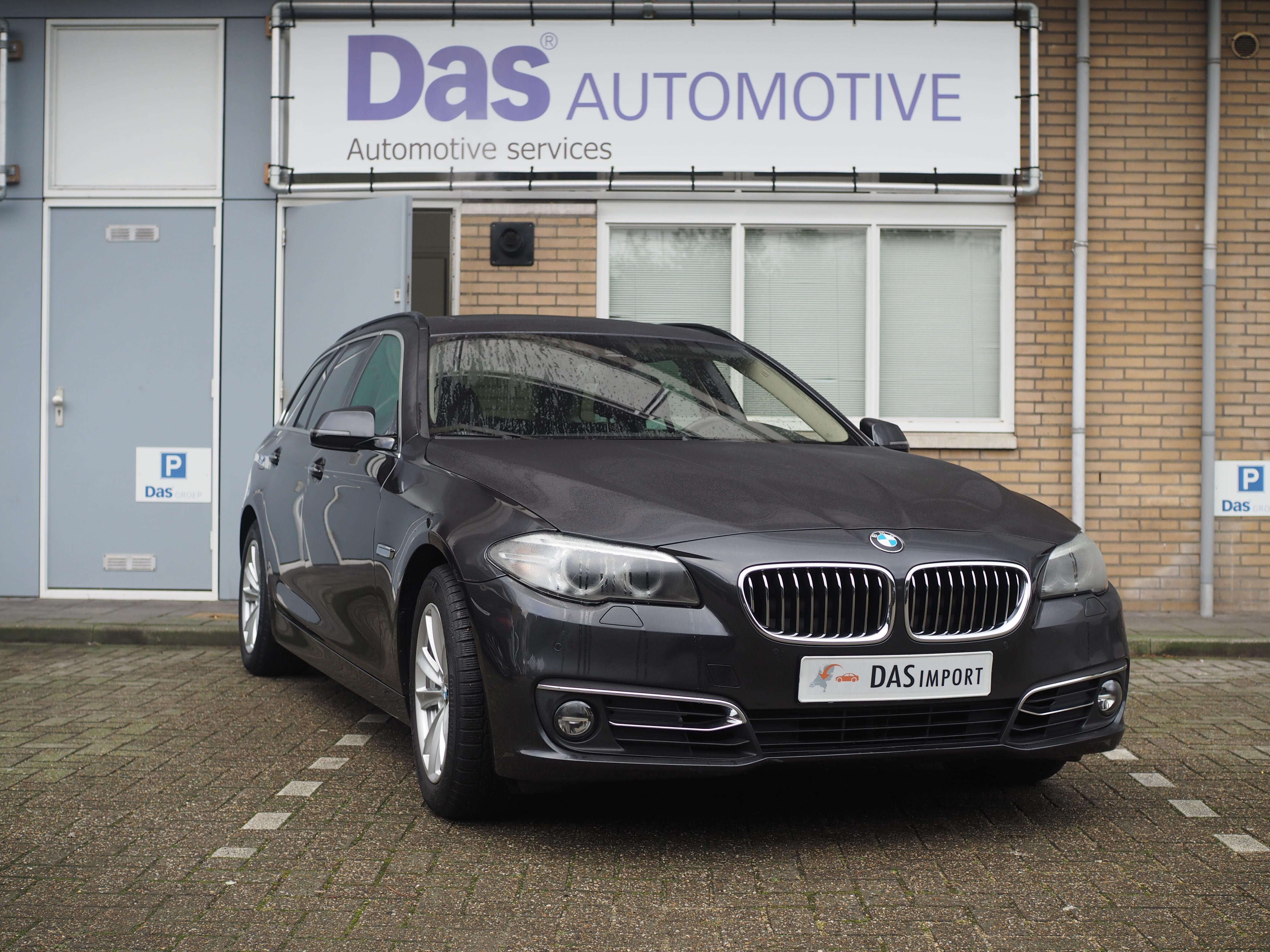 Importauto:  320d Touring xDrive 2/2015