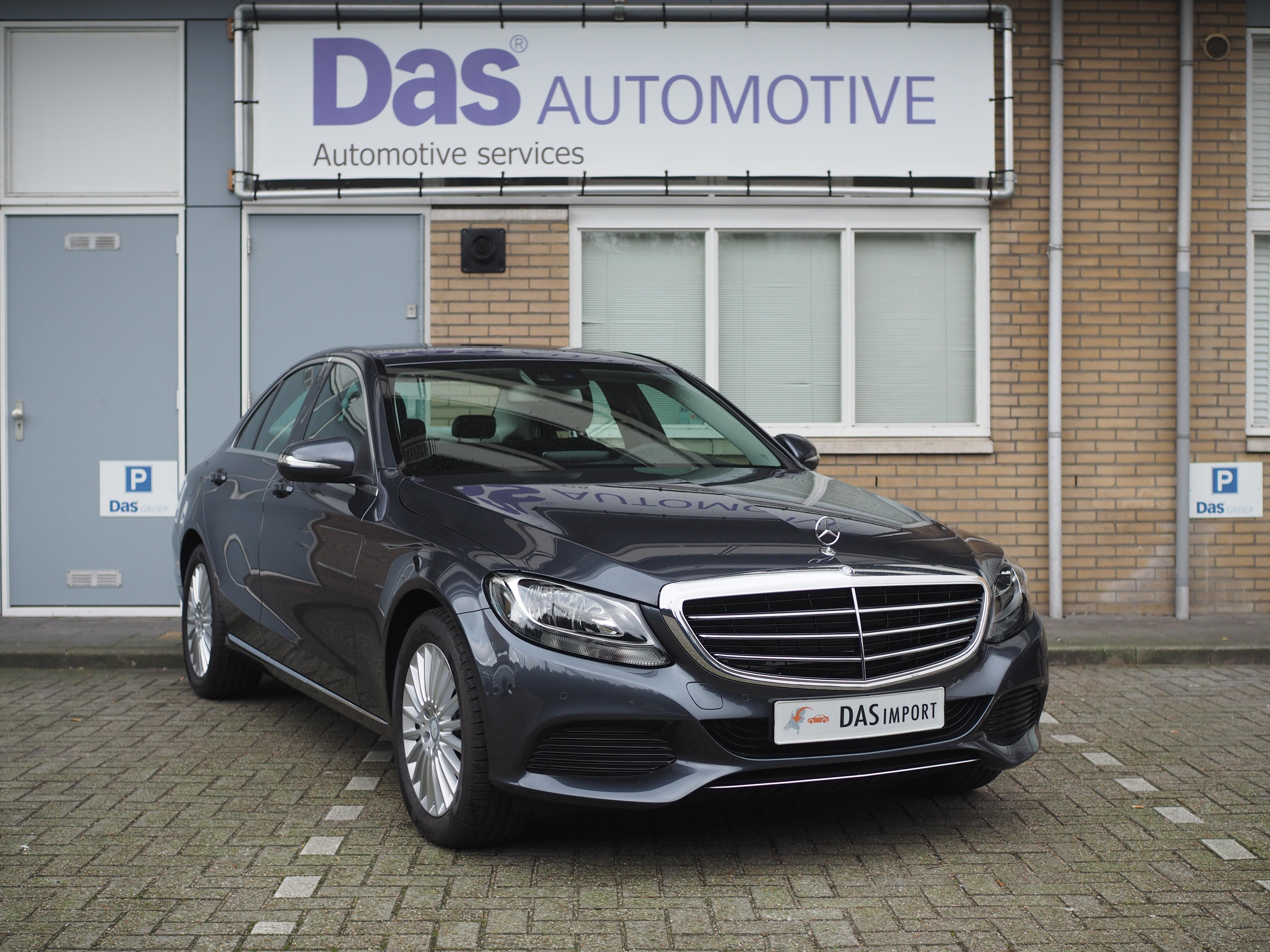 Importauto: Mercedes-Benz  C-Klasse Diesel C 220d Aut.  1/2015