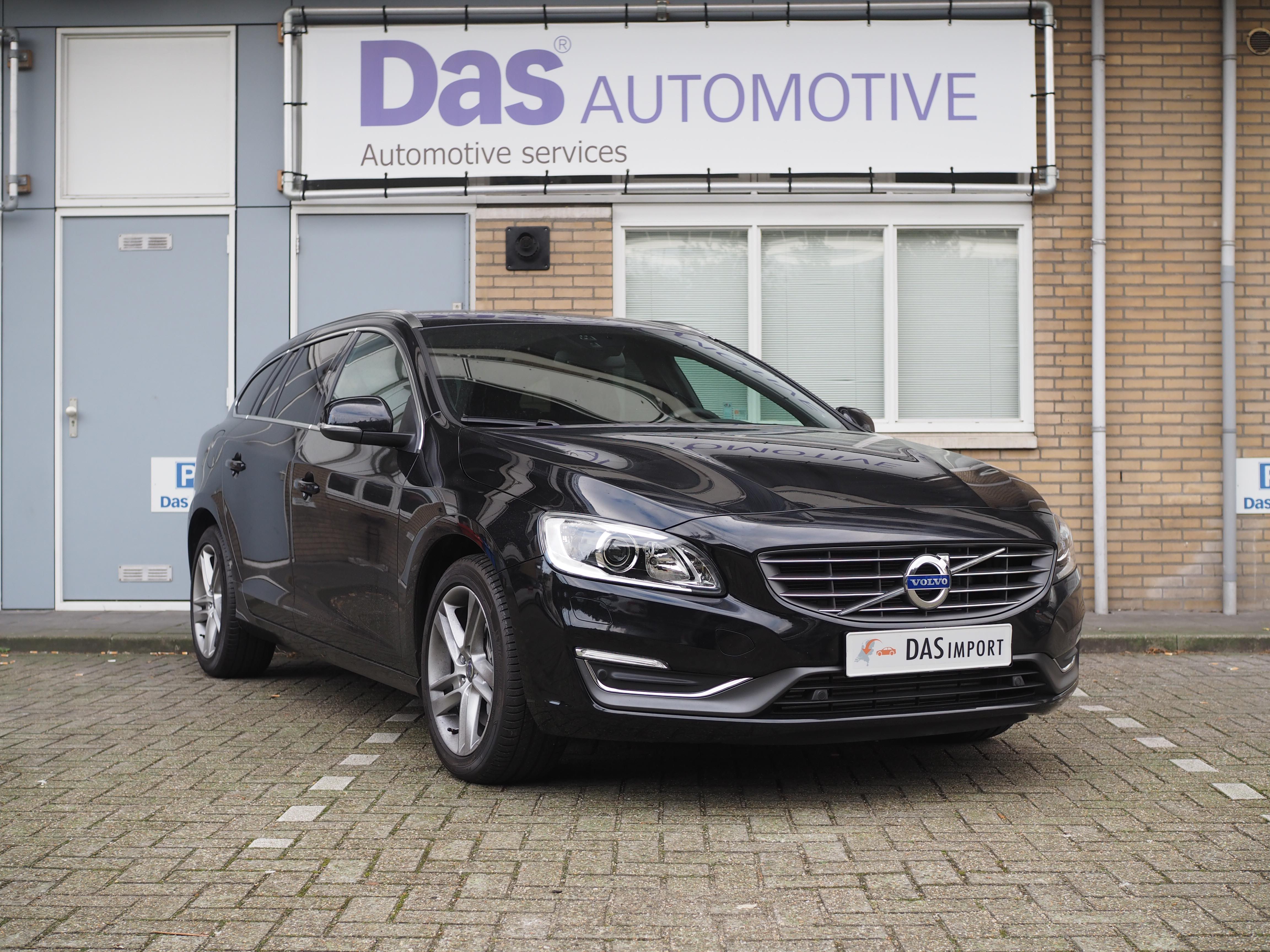 Importauto: Volvo V60 D5 Summum AWD Geartronic 6/2015