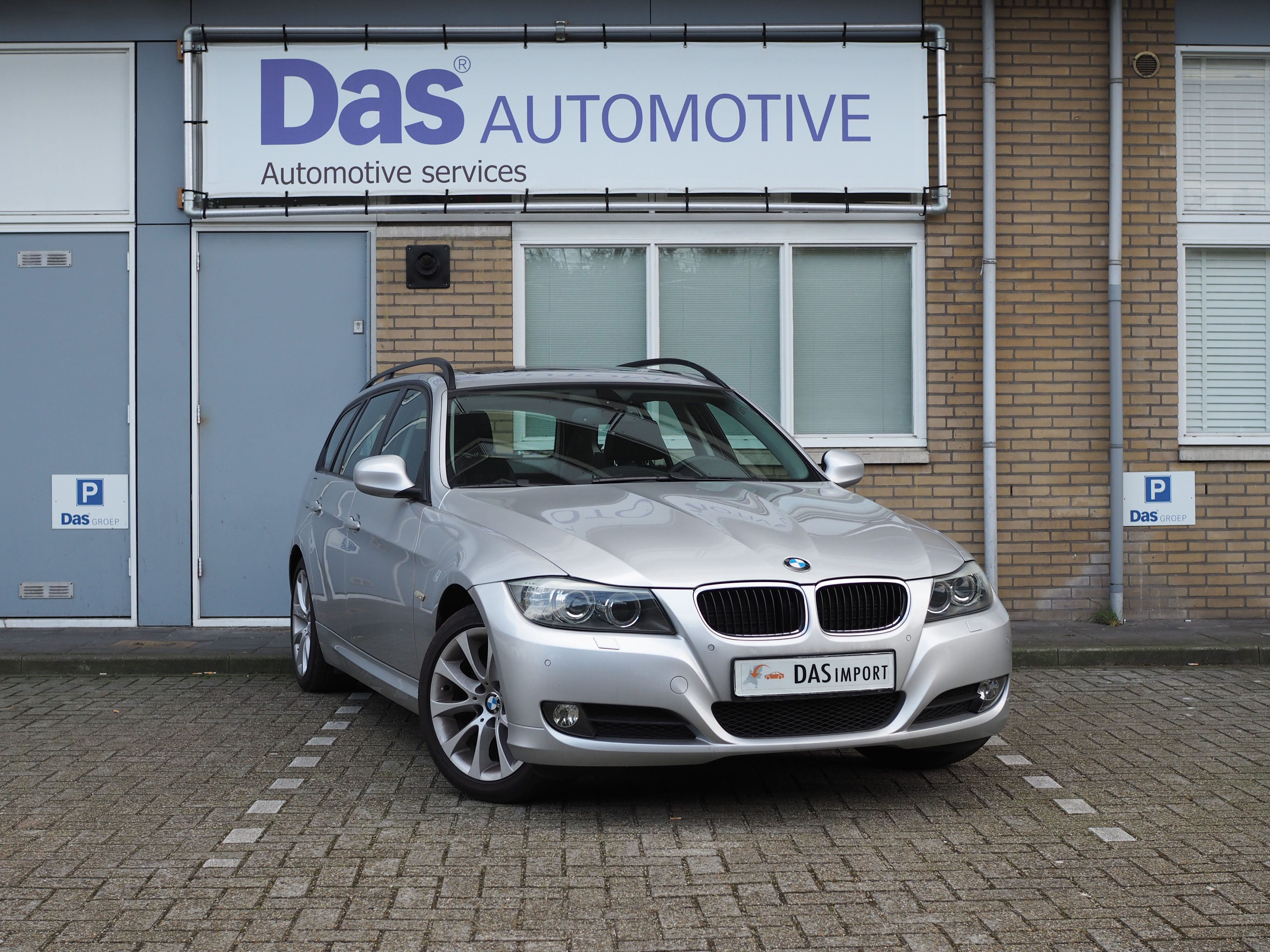 Importauto: BMW 3-serie touring 320i 4/2009