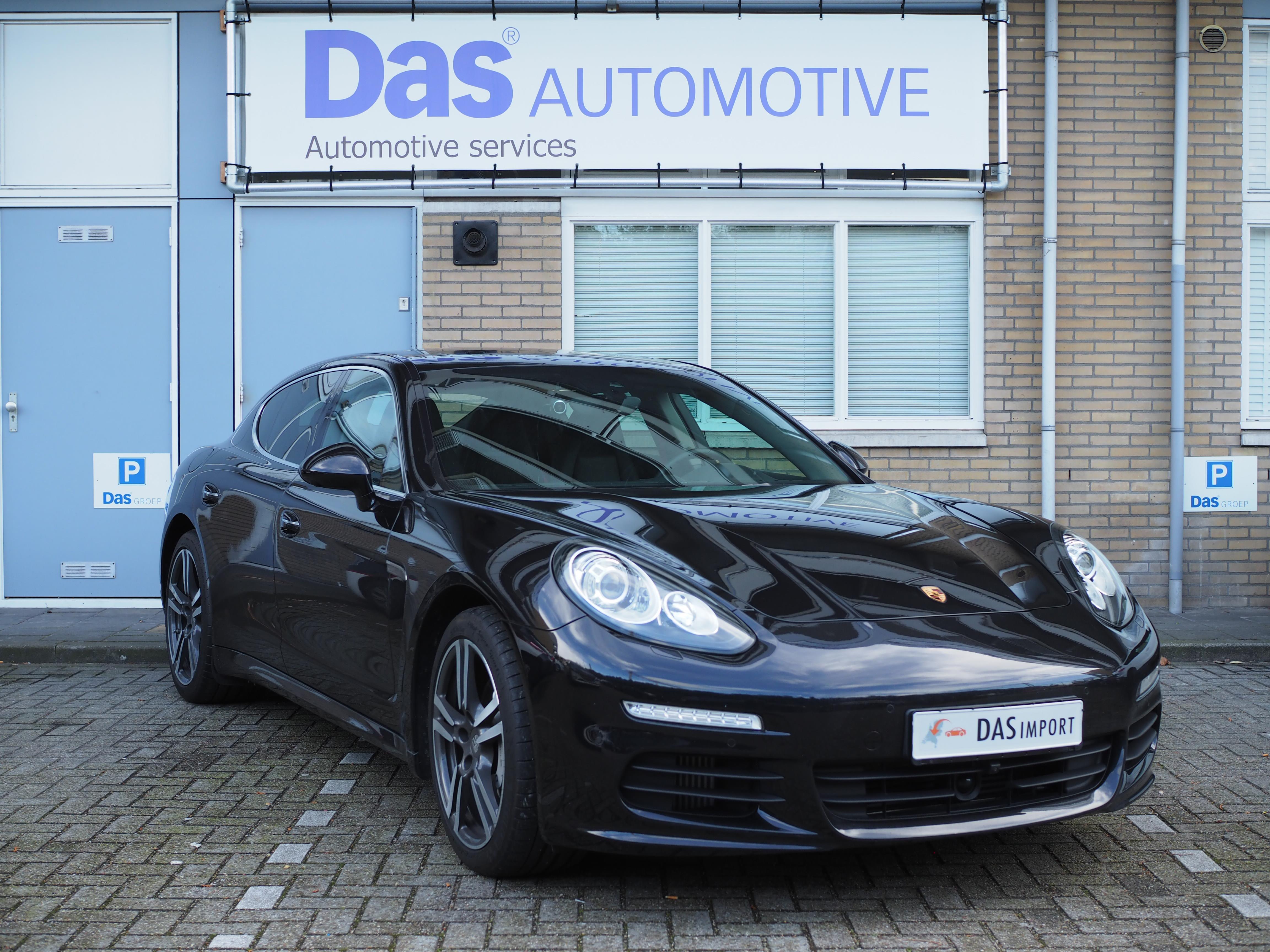 Importauto: Porsche Panamera S 7/2013