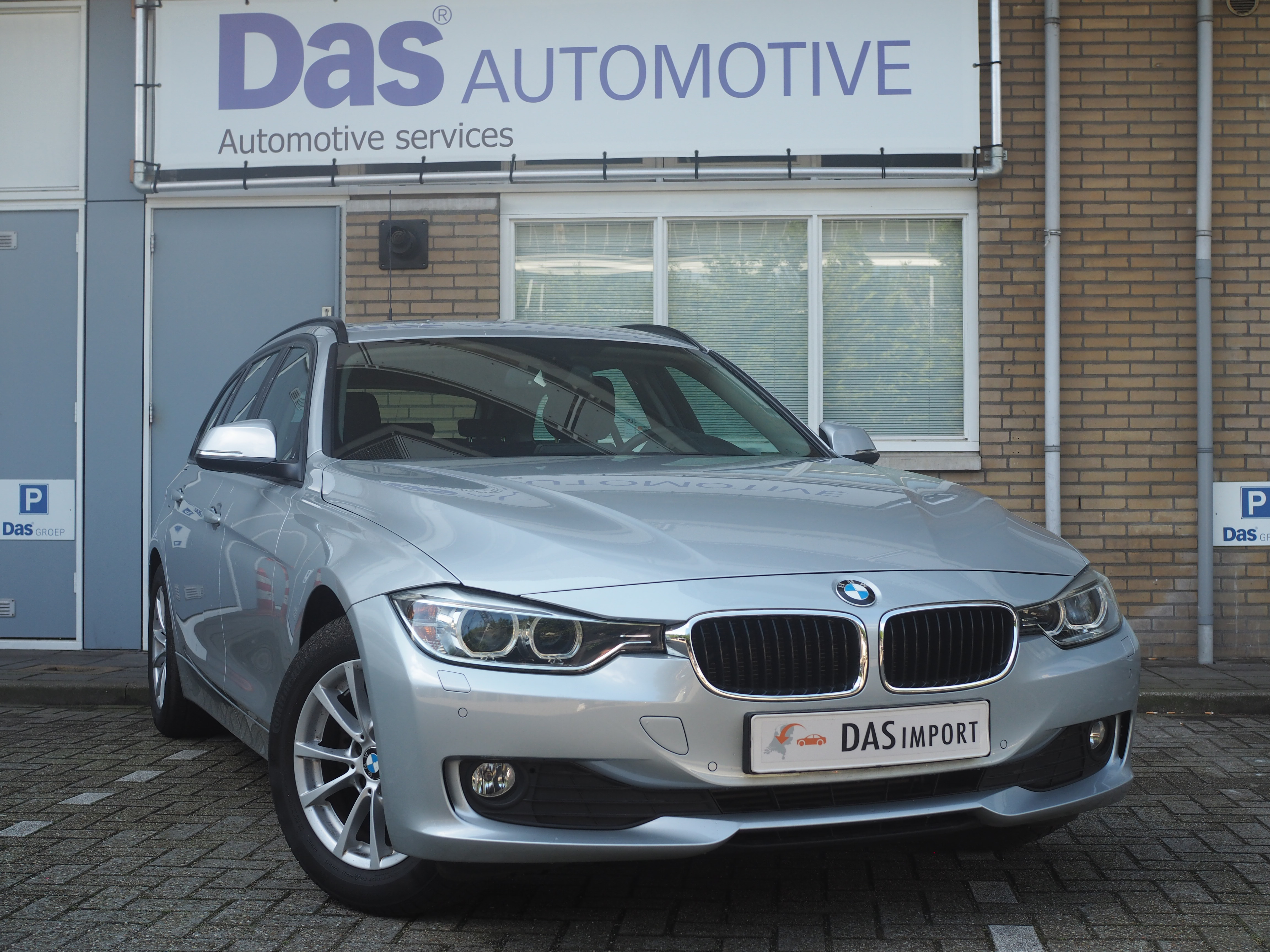 Importauto: BMW 320d Touring 11/2012