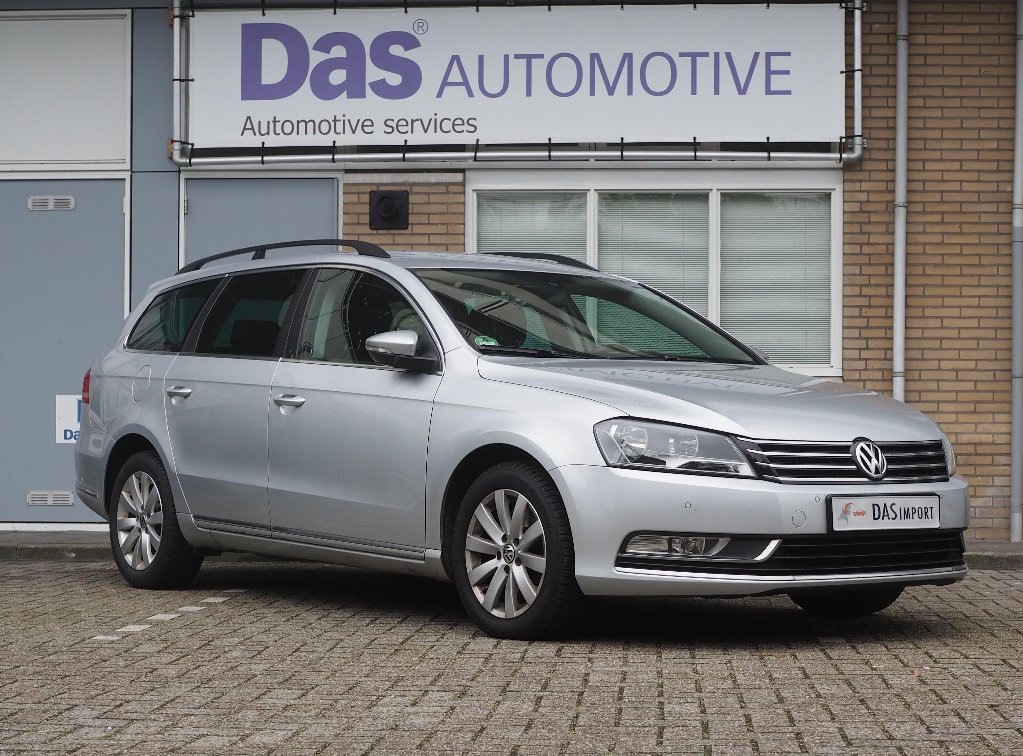 Importauto: Volkswagen Passat Variant 2.0 TDI BMT Comfortline 12/2011