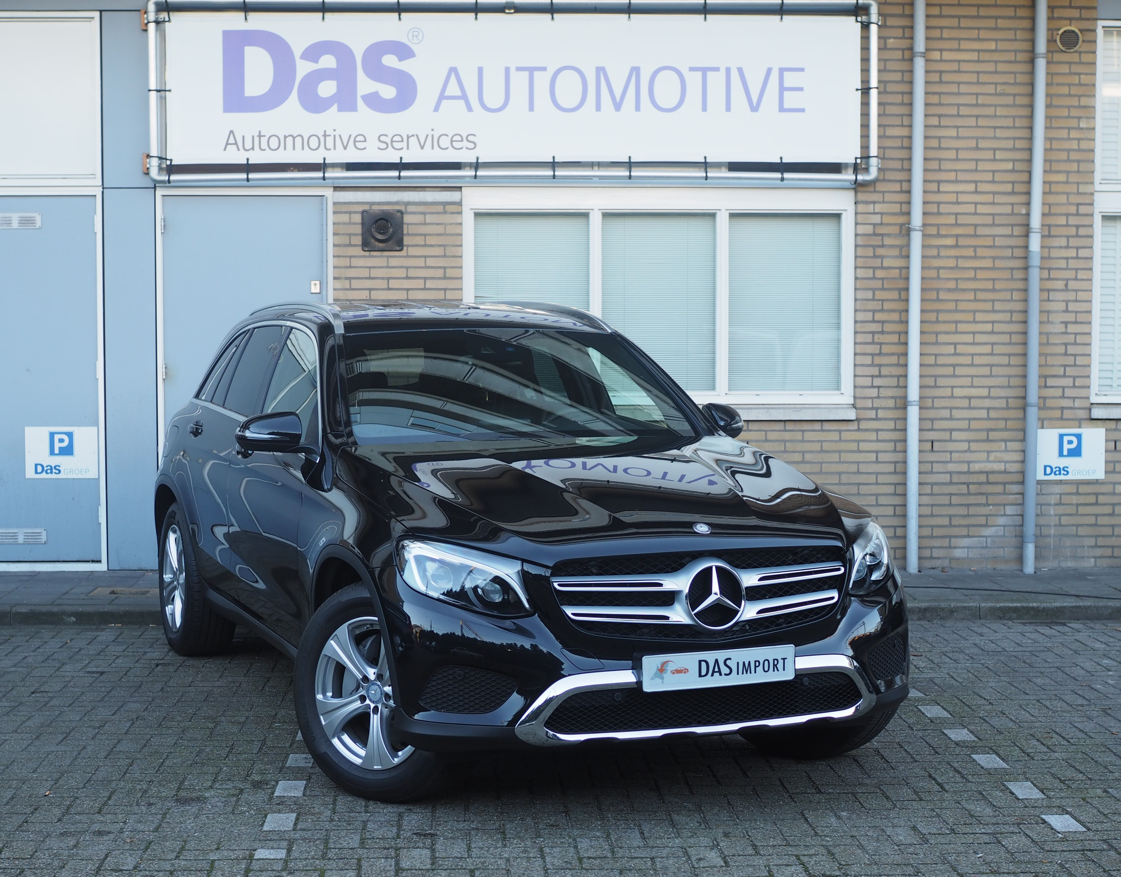 Importauto: Mercedes-Benz GLC 220 d 4-Matic 9/2015
