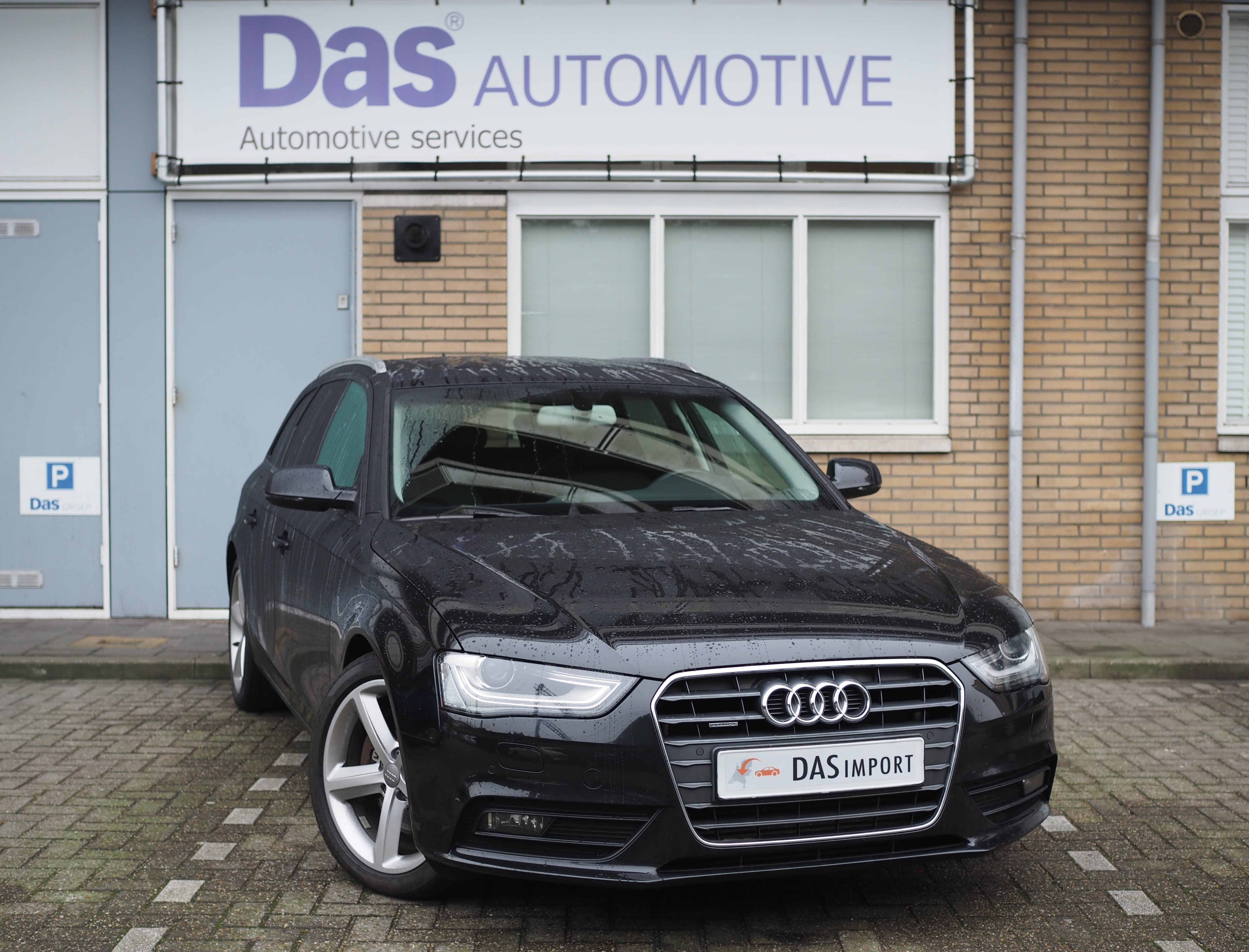 Importauto: Audi A4 Avant 3.0 TDI 245pk quattro 9/2012