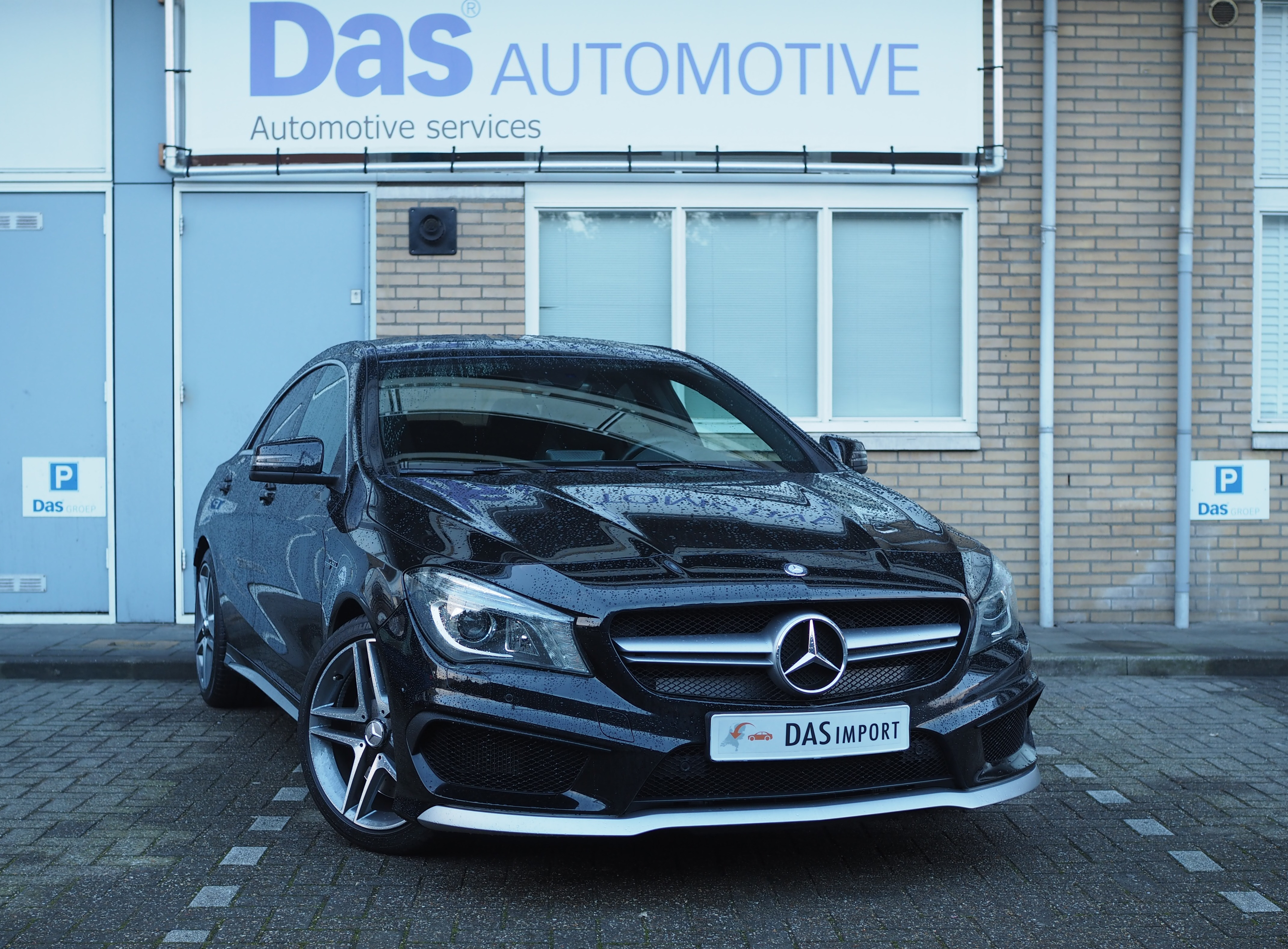 Importauto: Mercedes-Benz CLA-Klasse 45 AMG 4-Matic 11/2013