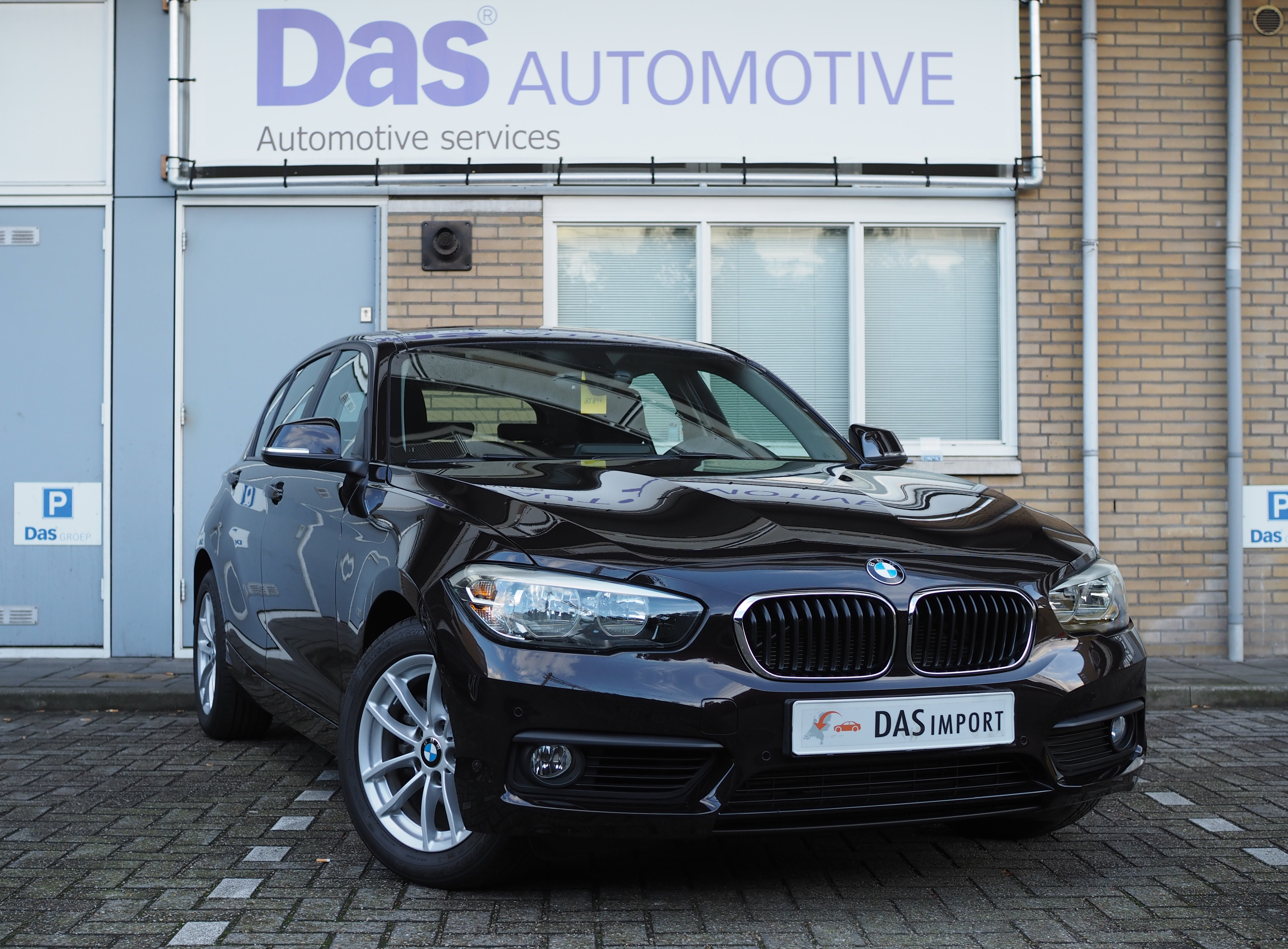 Importauto: BMW 1-serie 118i 5-deurs 9/2015