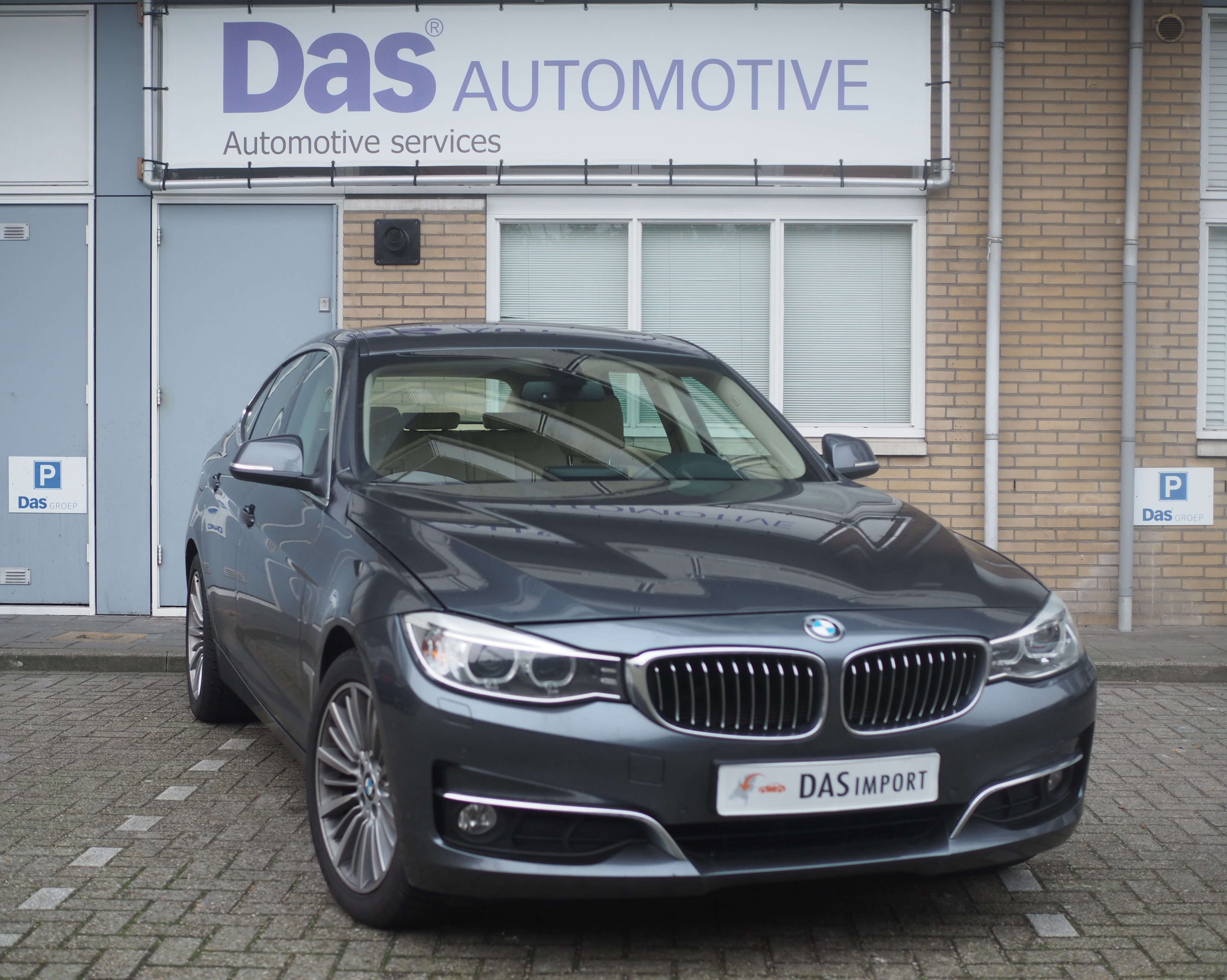 Importauto: BMW 3-serie Gran Turismo 320d High Executive 8/2013