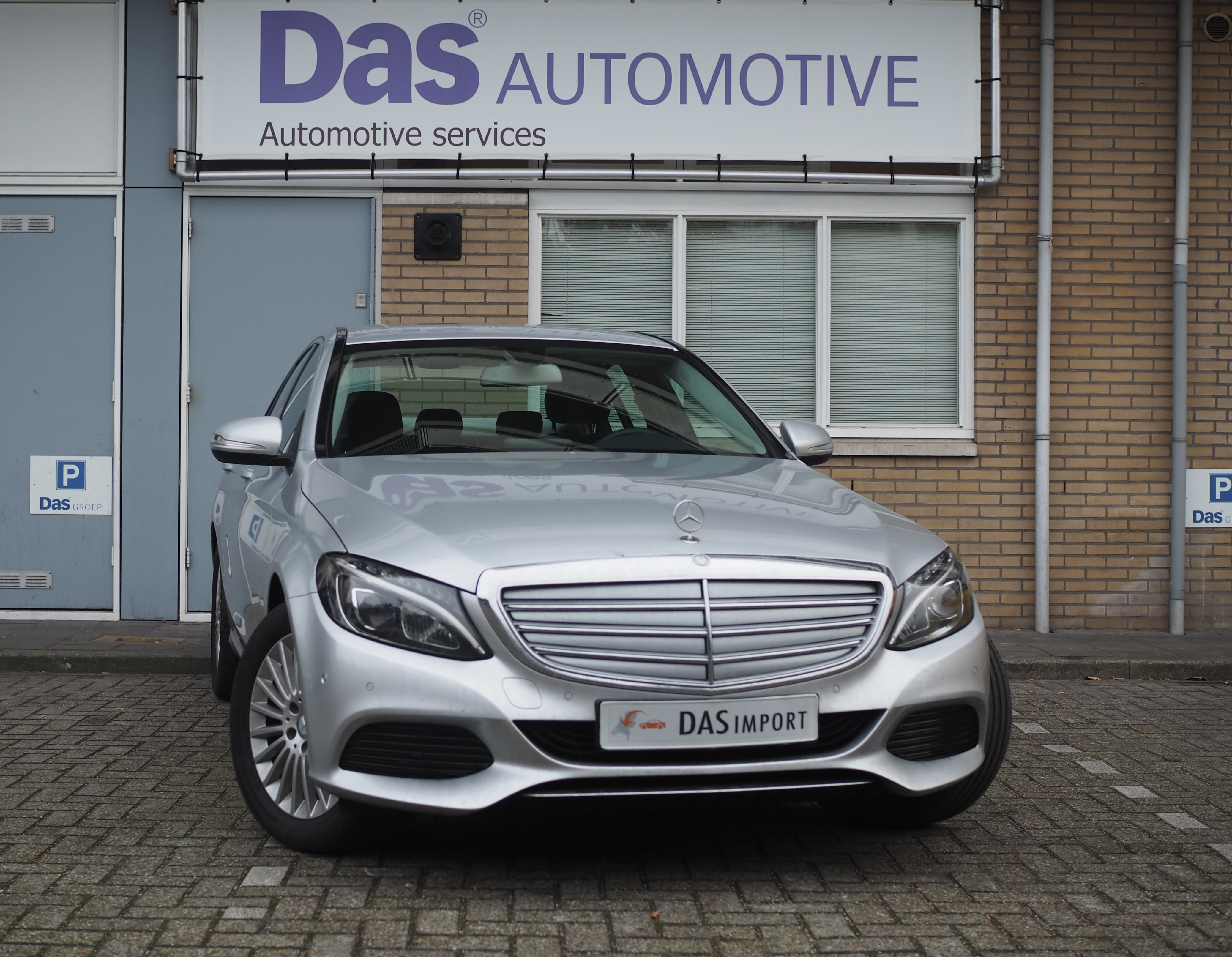 Importauto: Mercedes-Benz C-klasse 180 Exclusive Avantgarde 5/2015