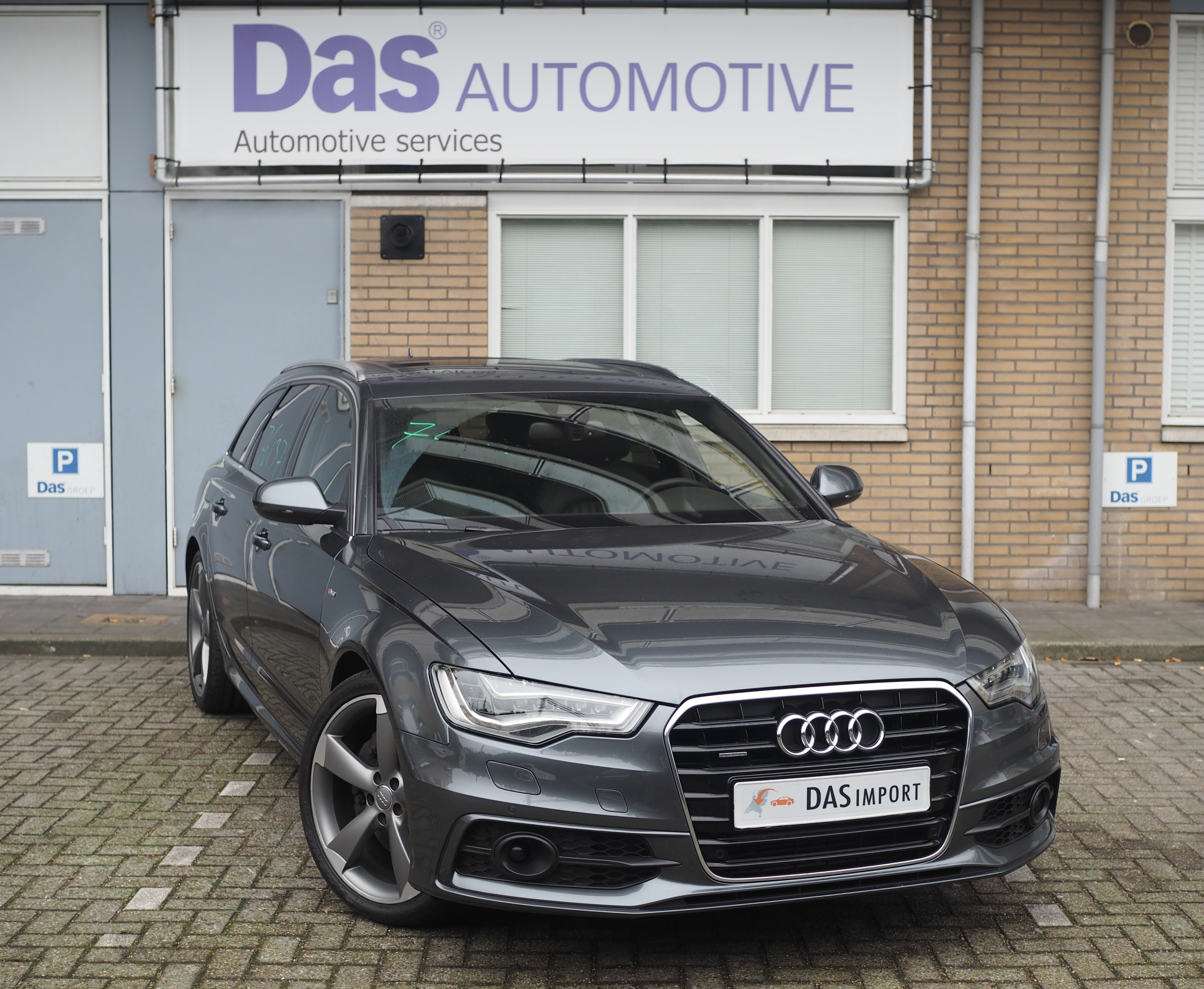 Importauto: Audi A6 Avant 3.0 TDI 245pk quattro 12/2013