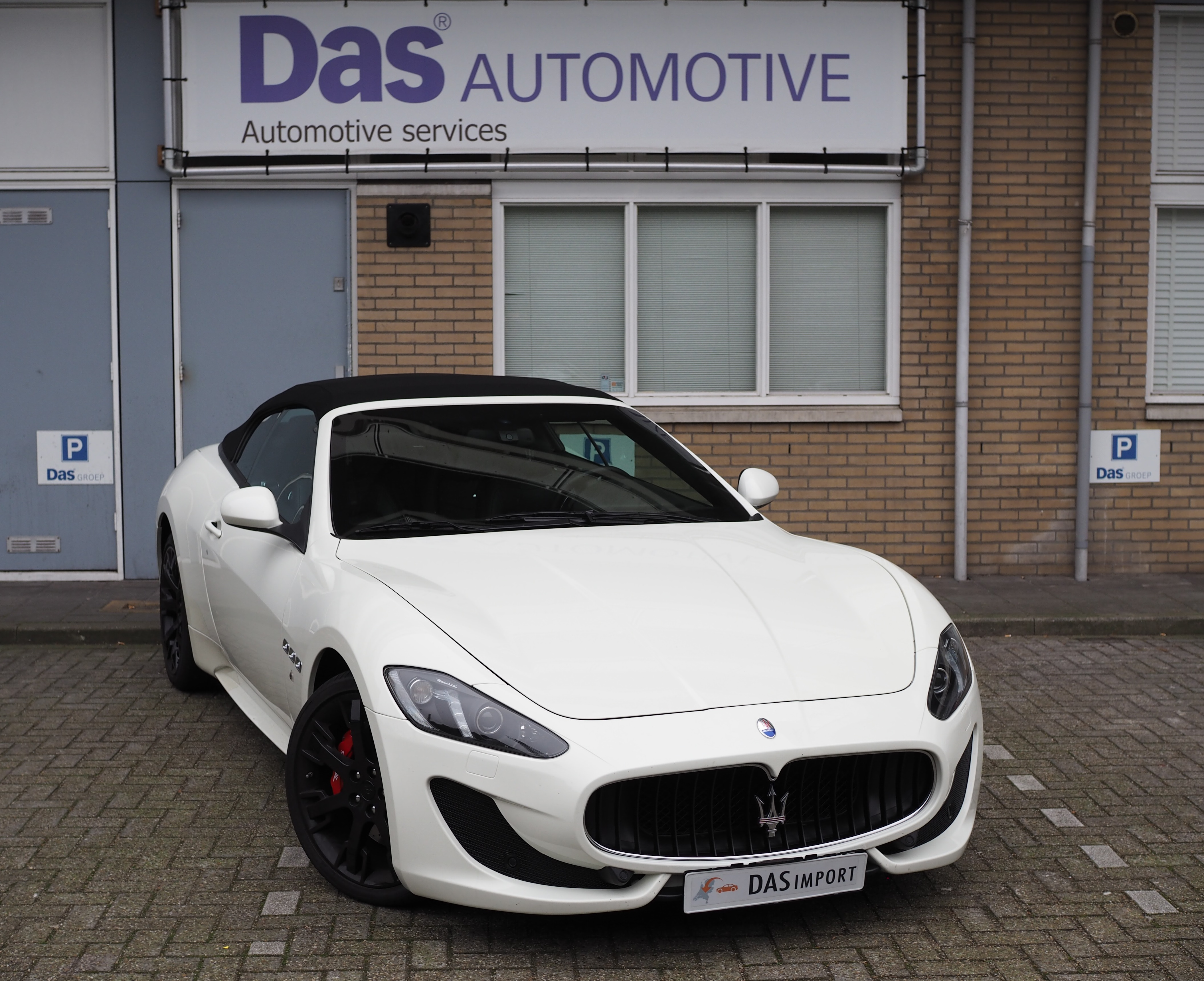 Importauto: Maserati GranCabrio 4.7 Sport 9/2014