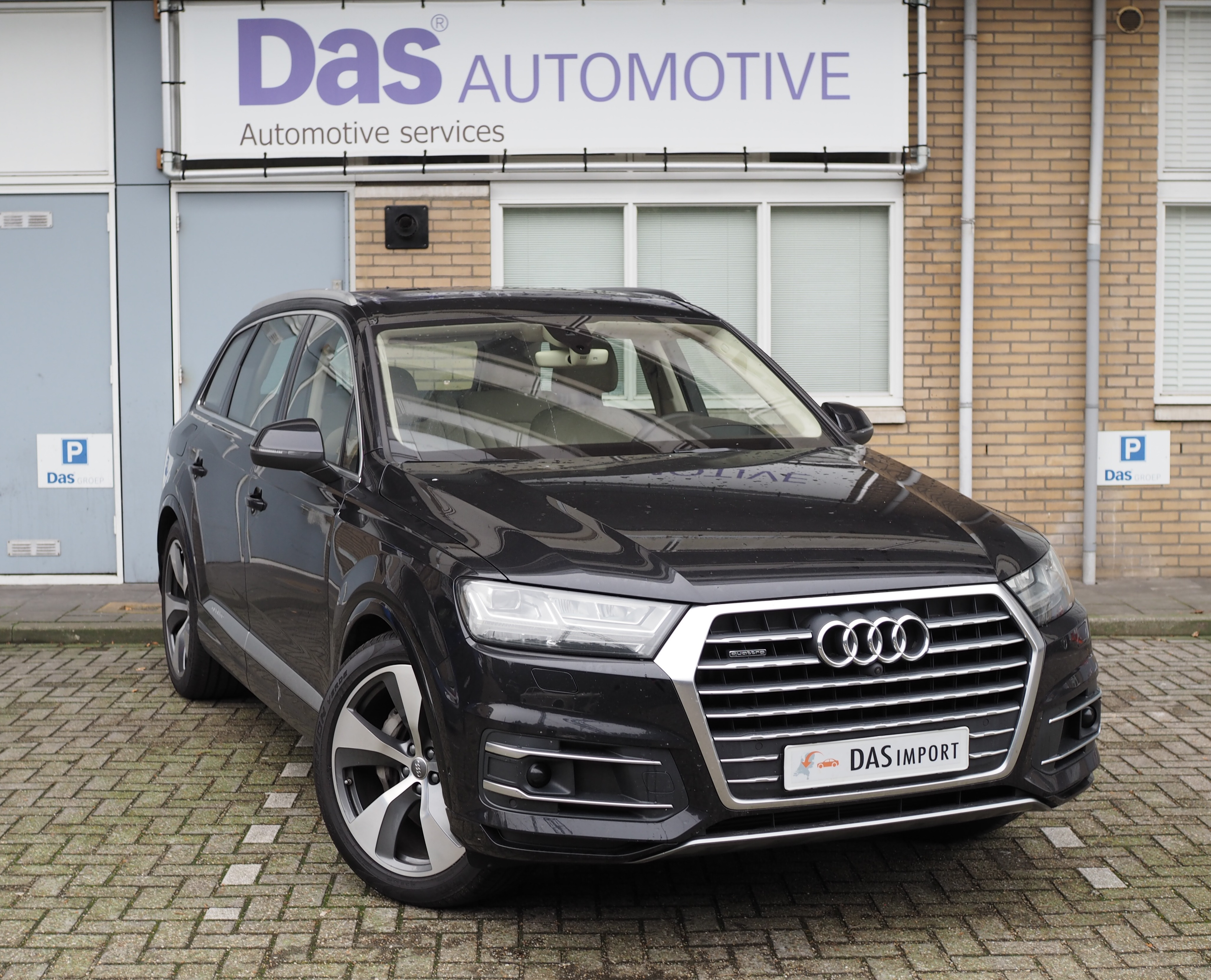 Importauto: Audi Q7 3.0 TDI 272pk quattro 4/2015