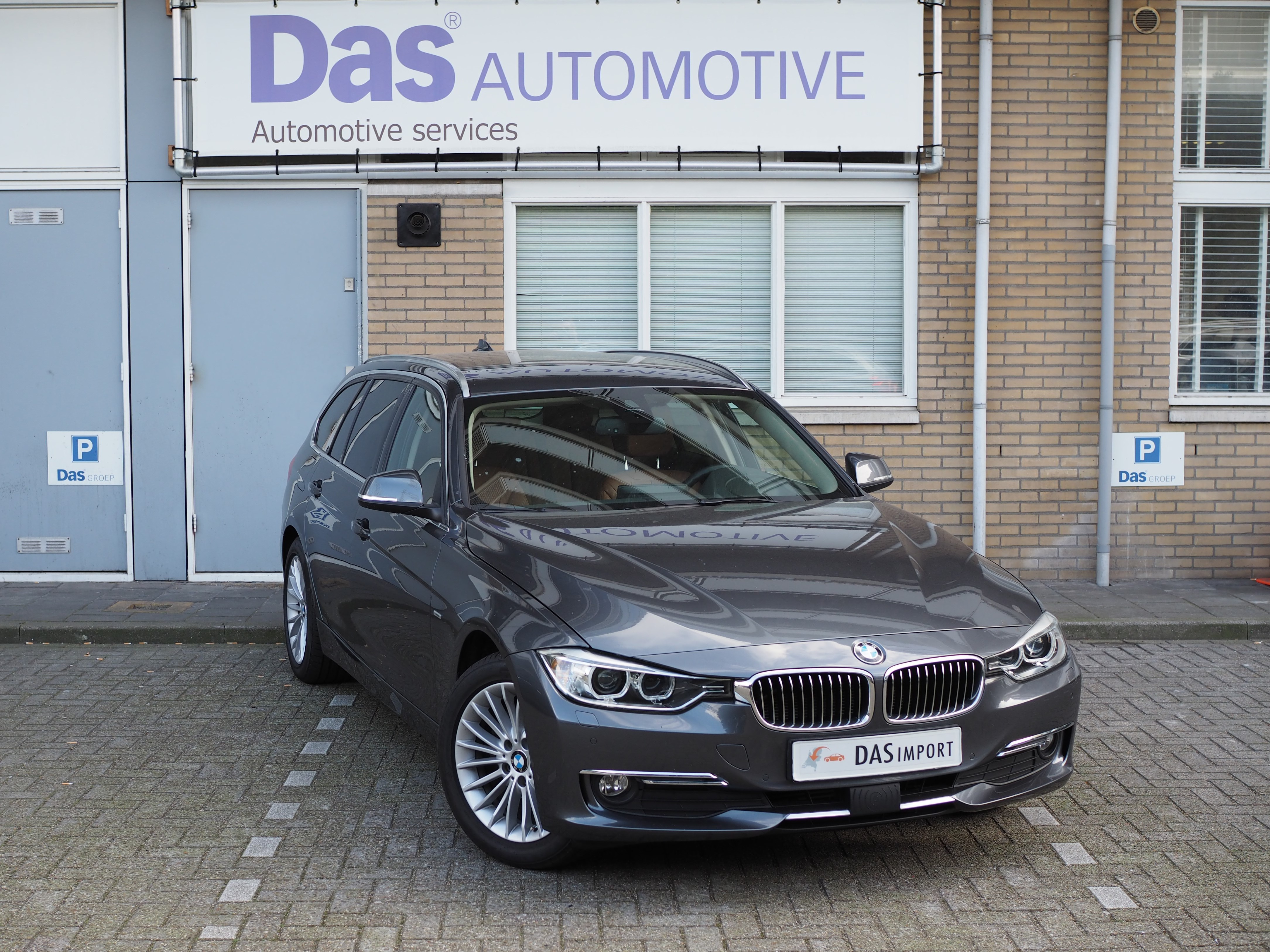 Importauto: BMW 3-serie 320d Touring 5/2013